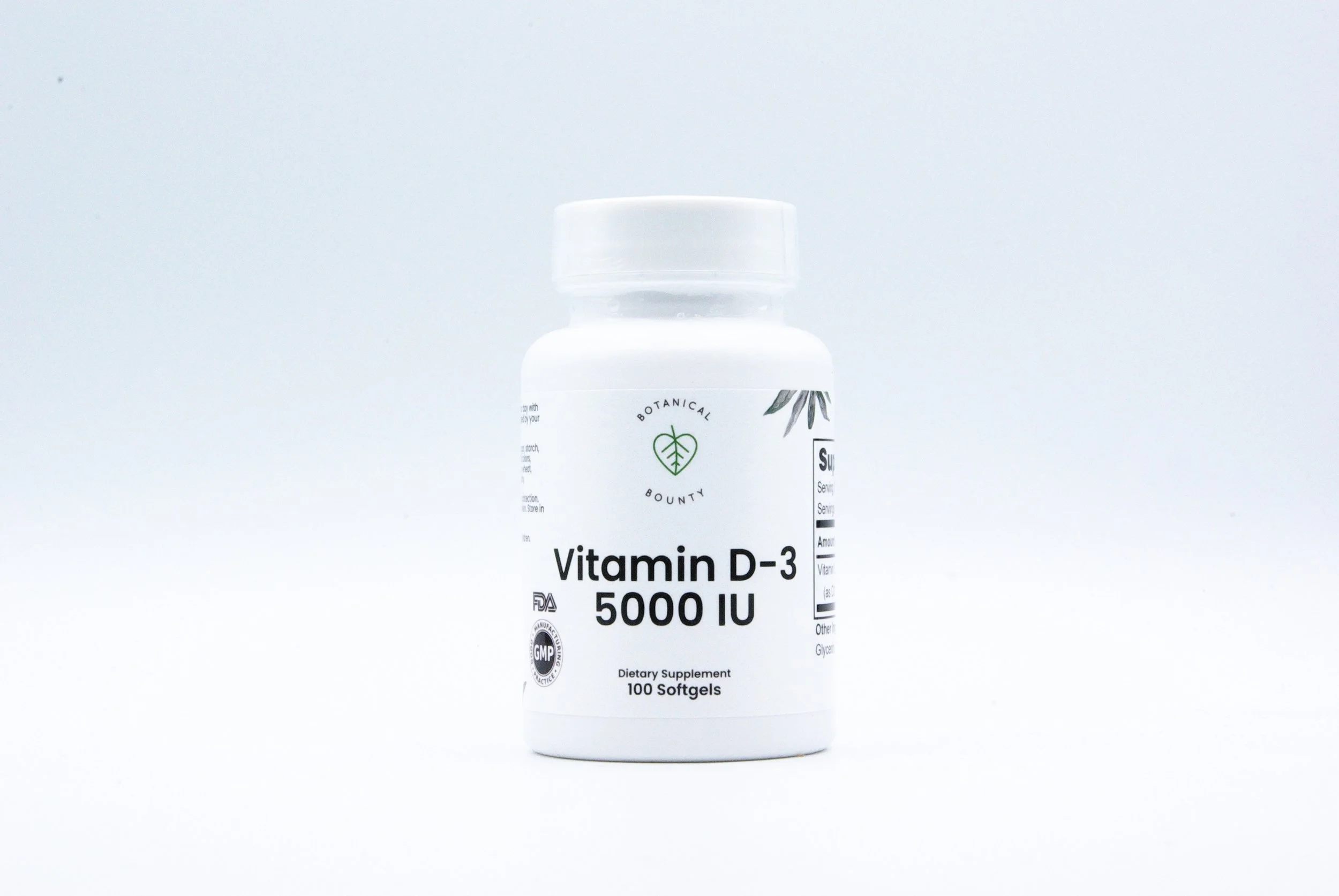 Vitamin D3 5000 IU supplement bottle