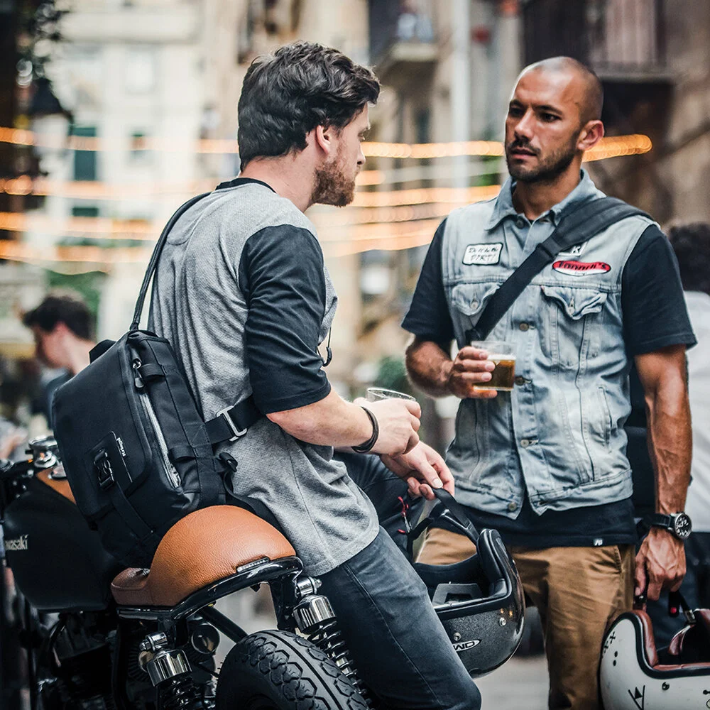 SLING MESSENGER BAG — KRIEGA USA | Official Online Store for America