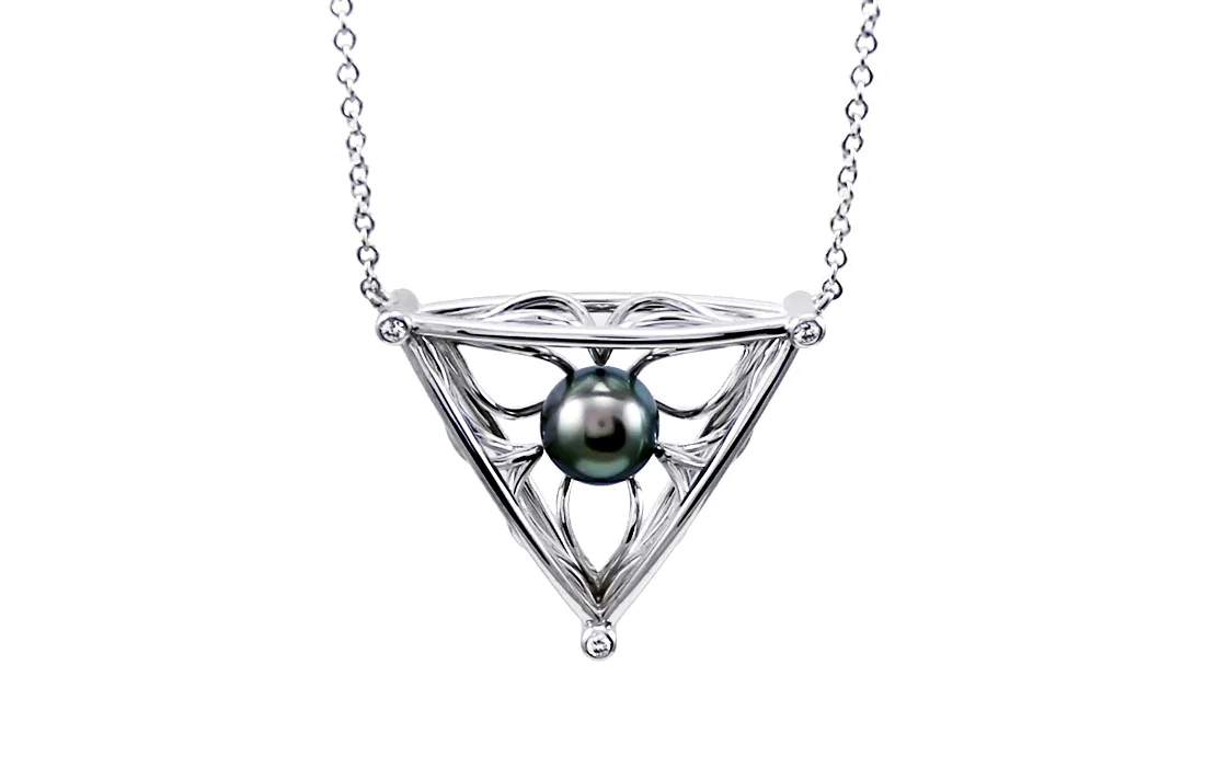 thumbnail-black-pearl.jpg