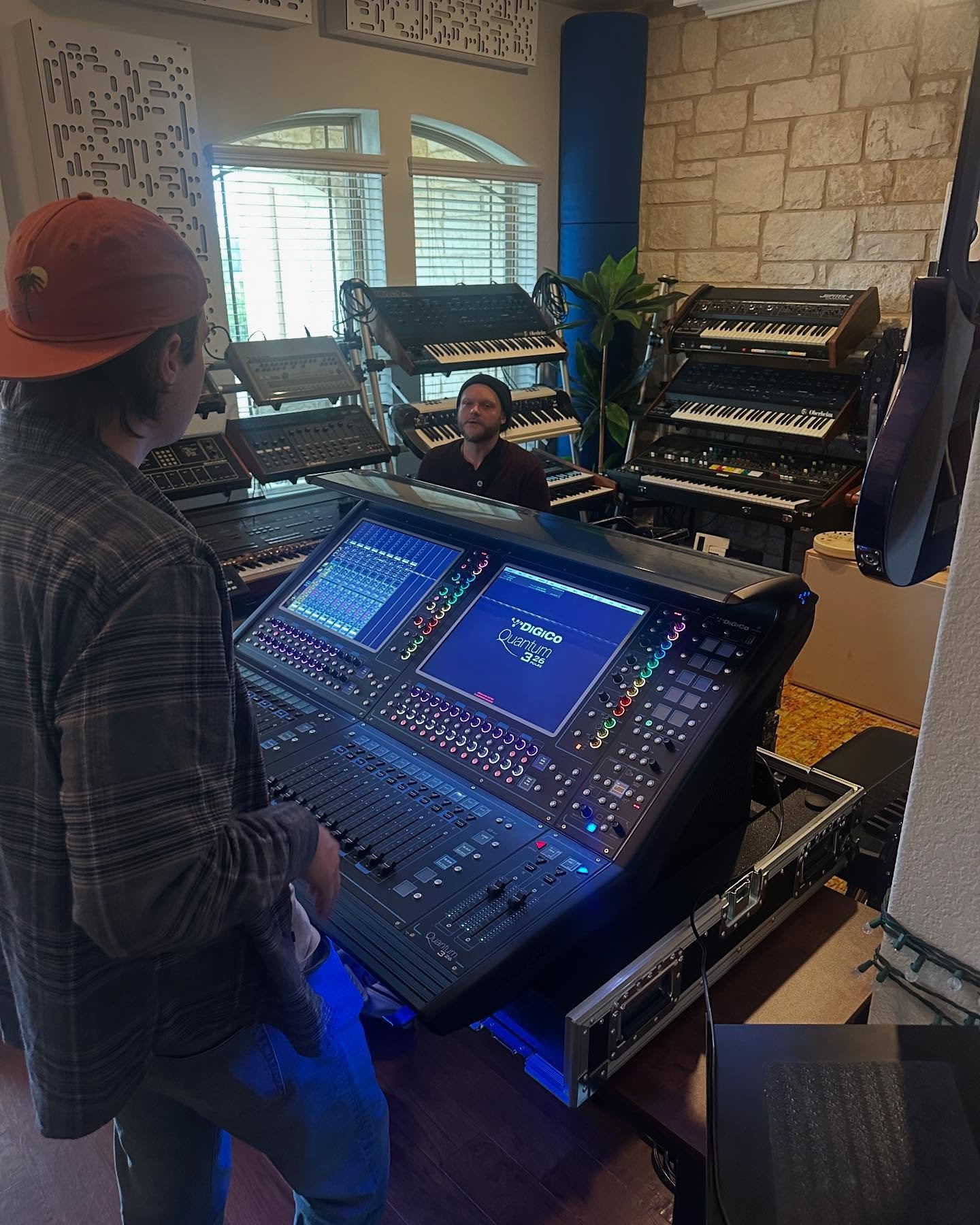 Running through the Digico system with @madebygrady &amp; @mercury__man ✨🎶 @moonlabstudios #digico