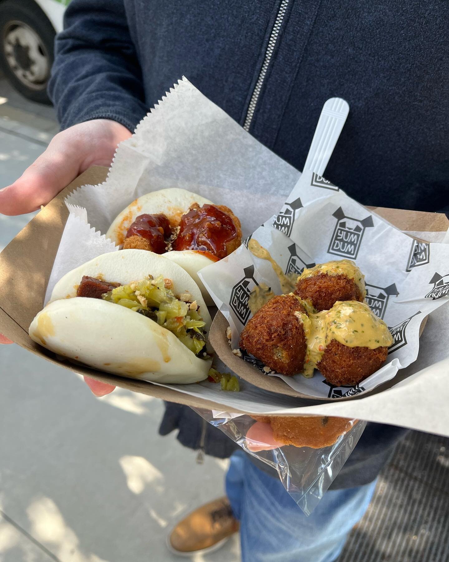 Bao Chicka Bao Wow&hellip;nothing beats the power of partnership! Alliance hosted a customer appreciation luncheon for Skender where old and new friends soaked up the last bit of  summer rays while indulging on delicious bites from @yumdumtruck!