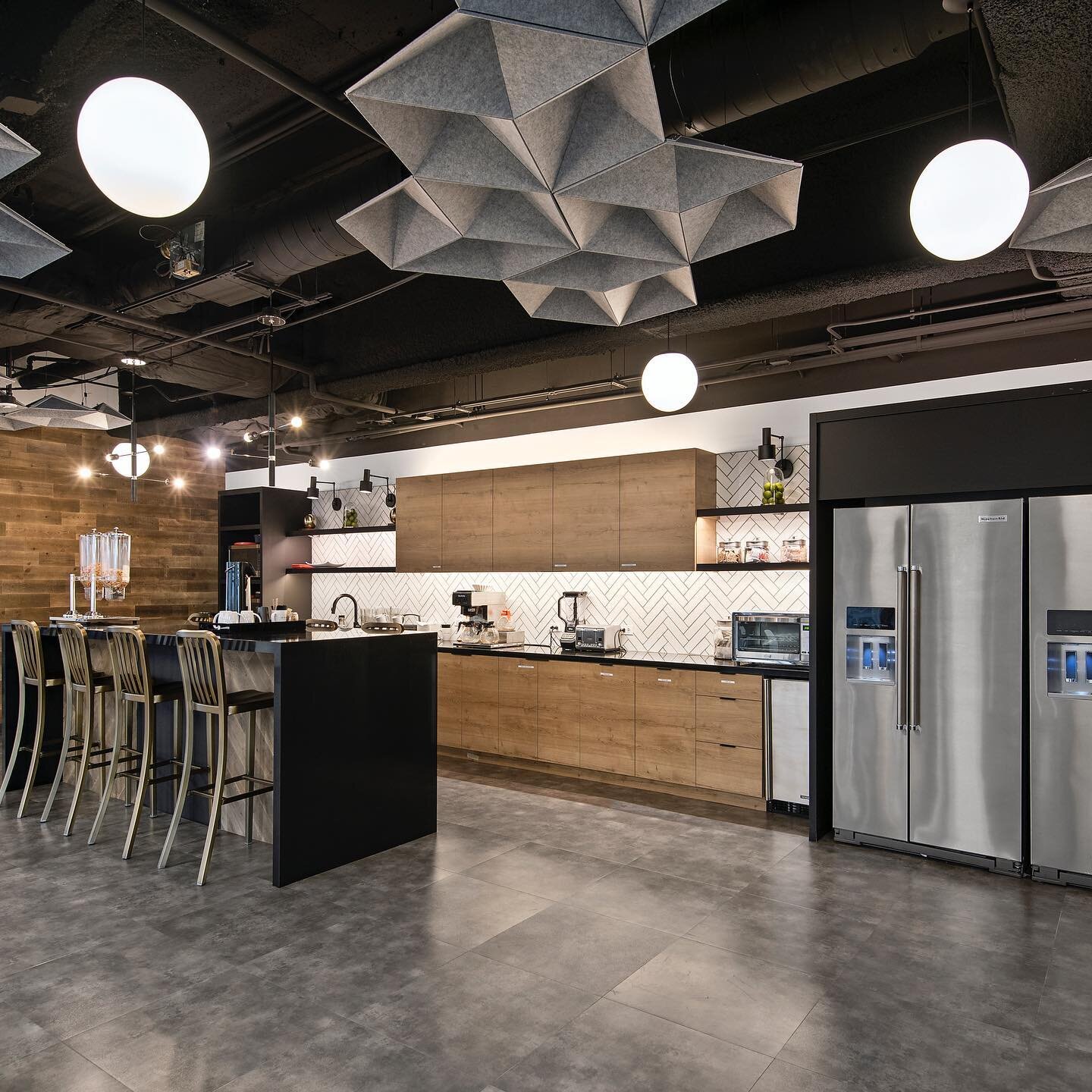 We recently finished the offices of PH Media with @reed_construction! Check out the custom EchoStar ceilings by @kirei.design.materials we installed in the break room.