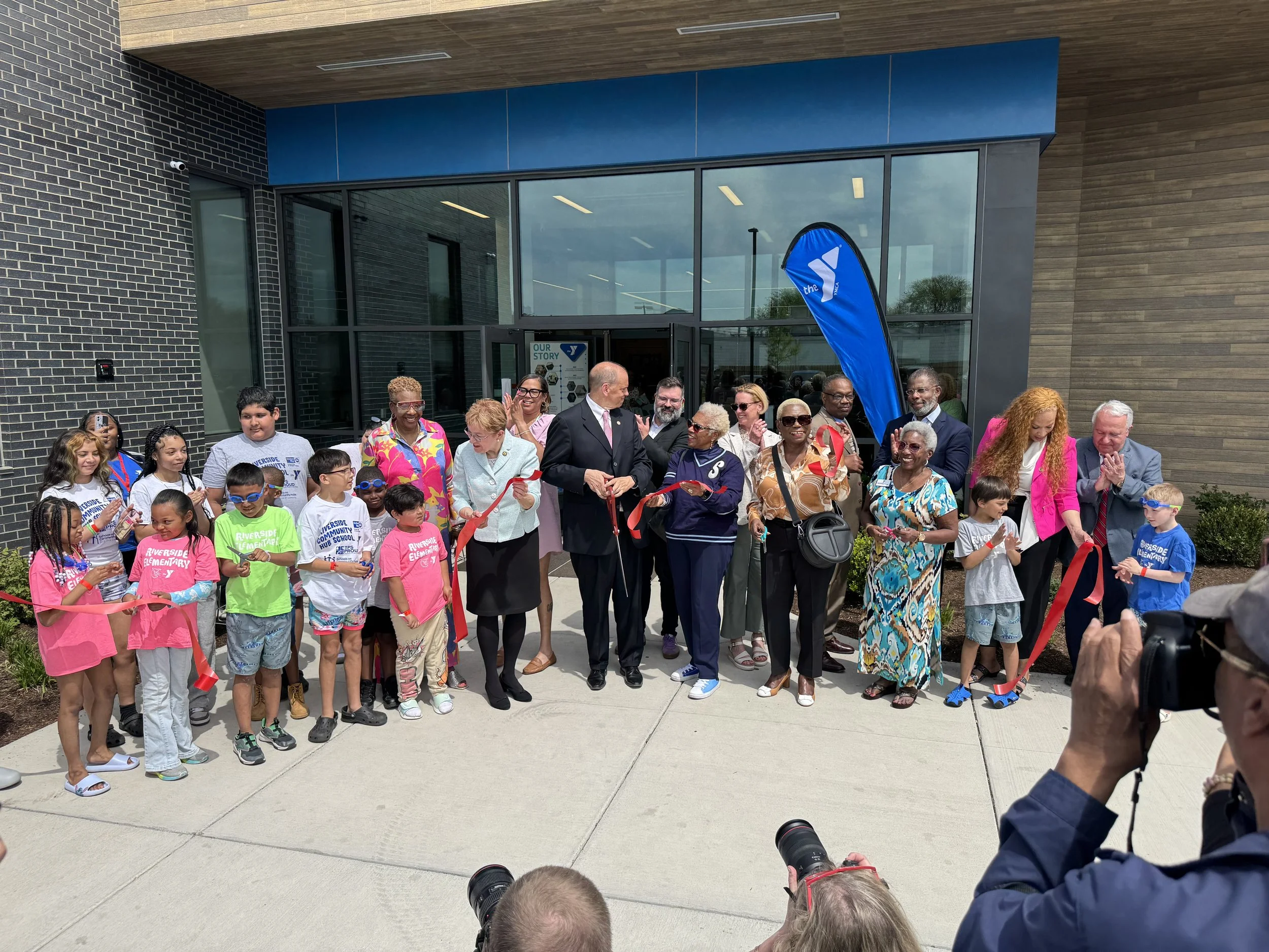 05 12 Toledo YMCA Ribbon Cutting 11.jpg