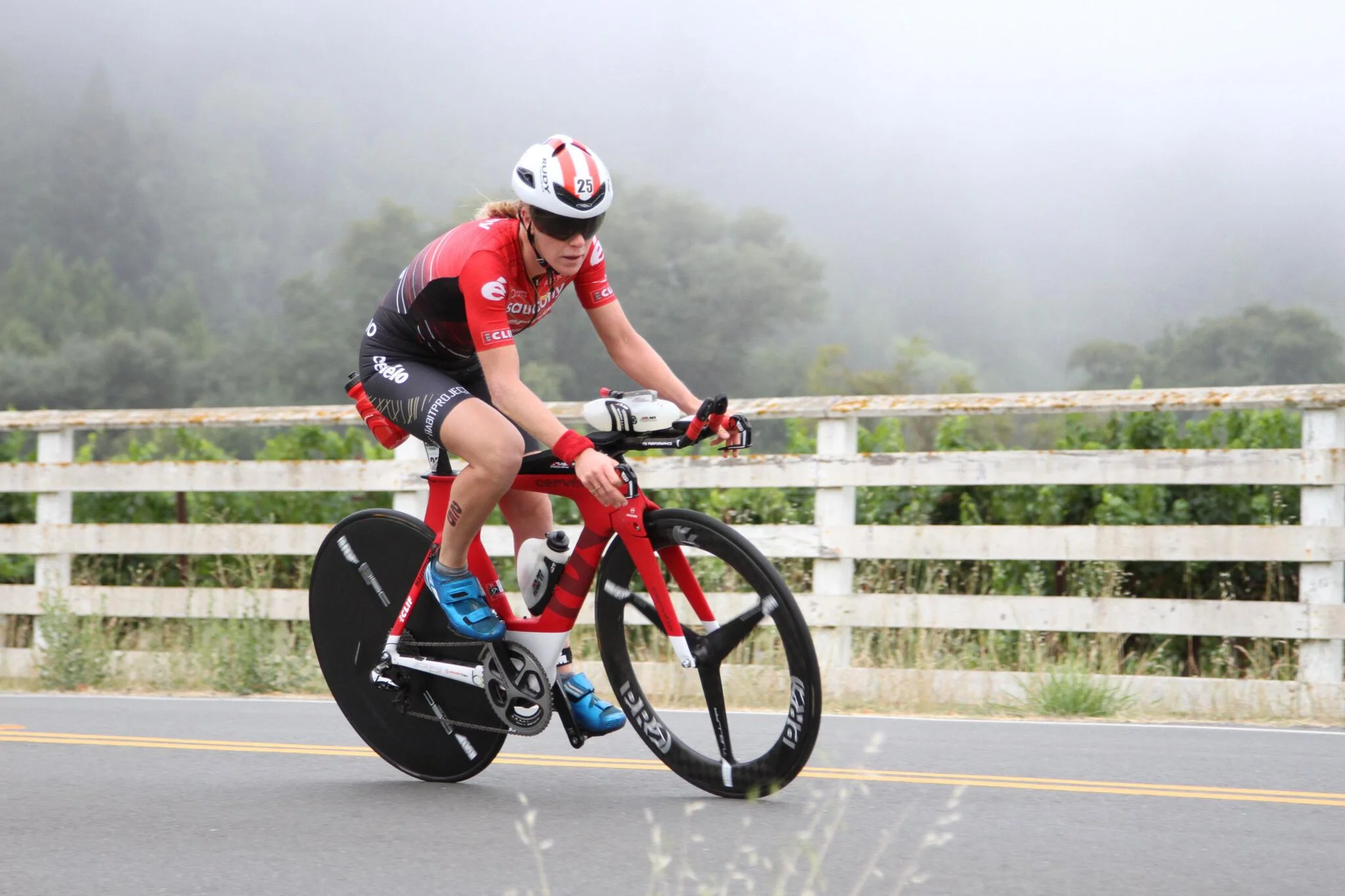 Two-time IRONMAN Champion, Sarah Piampiano, announces partnerships with Zone3 and SOS