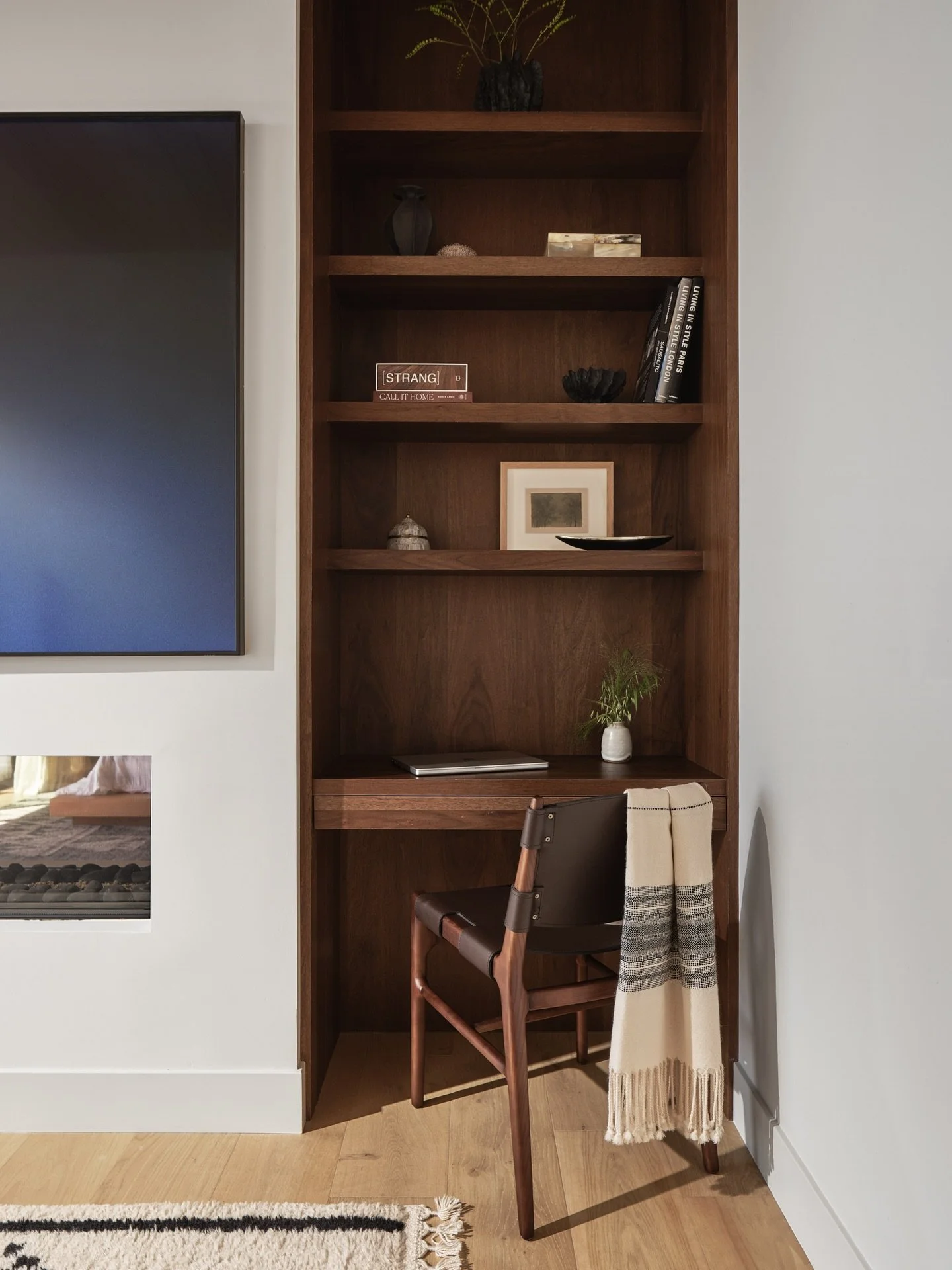 Some of the most important spaces in a home are the quiet ones.

This built-in workspace was designed to feel calm and intentional&mdash;integrated into the architecture rather than standing apart from it. Warm materials, clean lines, and thoughtful 
