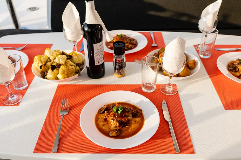 An amazing meal of chicken with prosciutto and mushrooms, seasoned cauliflower and pesto potatoes. Dessert was an obscene dark chocolate mousse with orange zest.