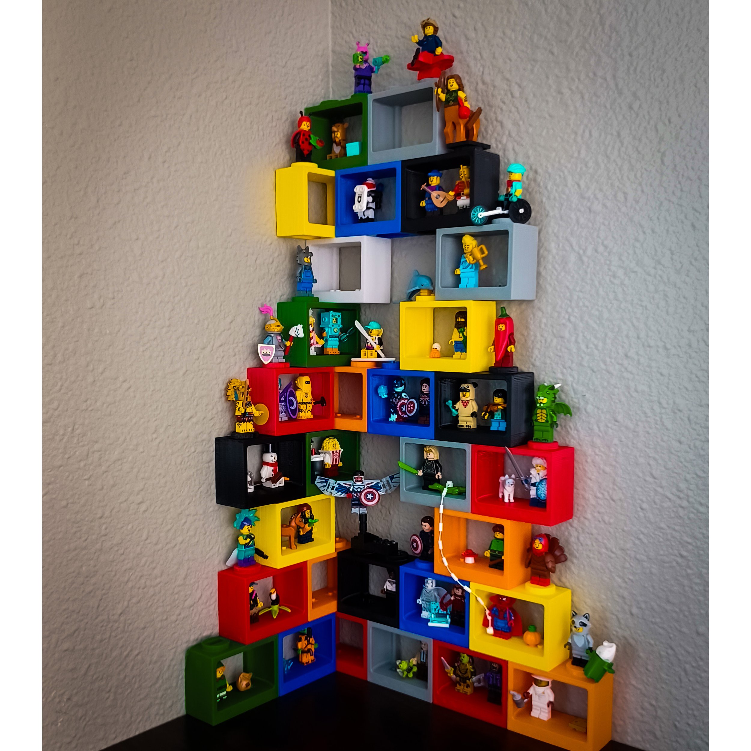 Lego-02^2.jpg