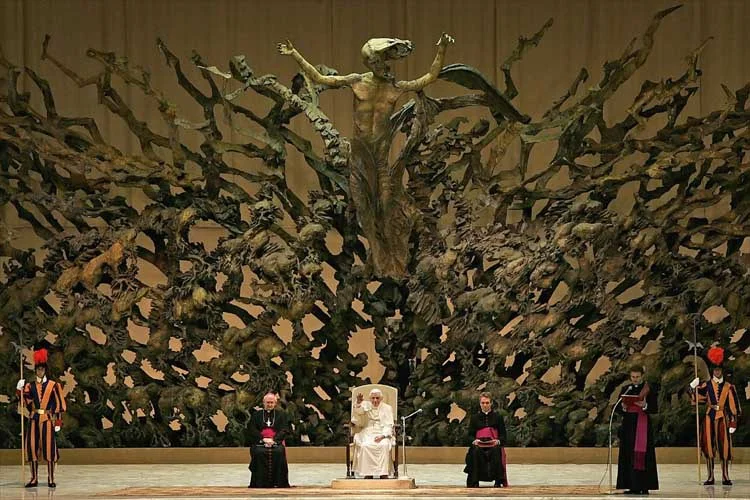 PopeAltar.jpg