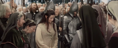 LOTR_The_Return_of_the_King_Aragorn_coronation.gif