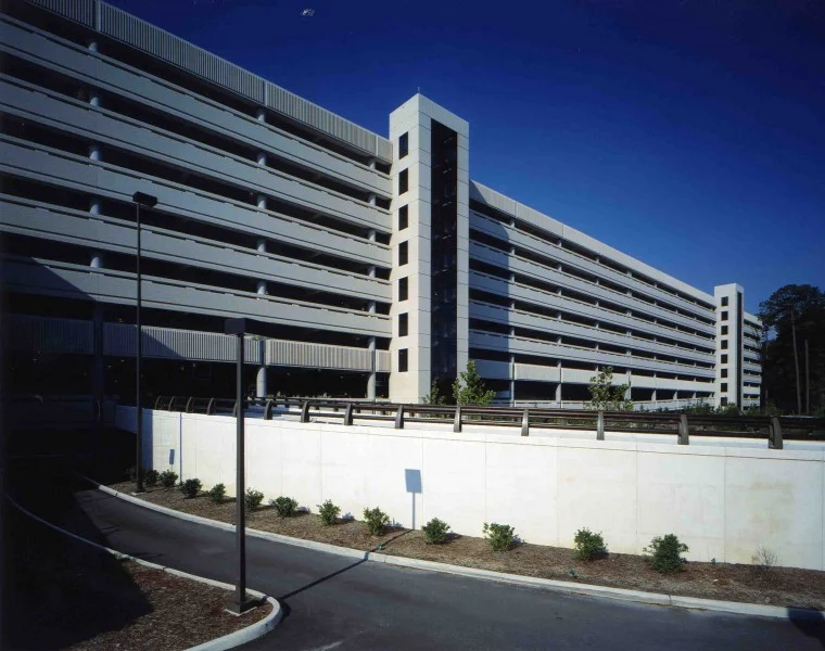 Norfolk International Airport Garage