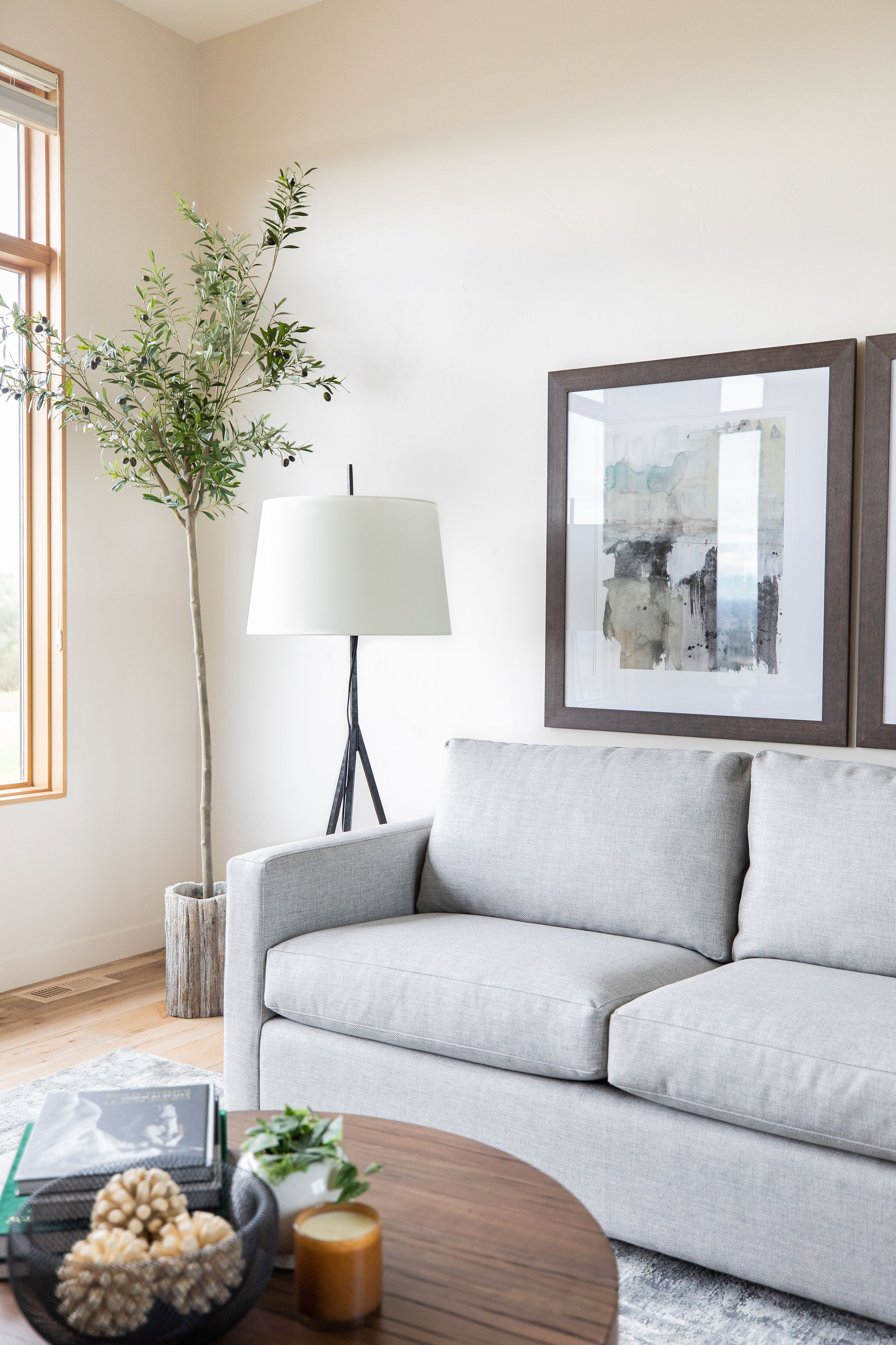 SITTING ROOM