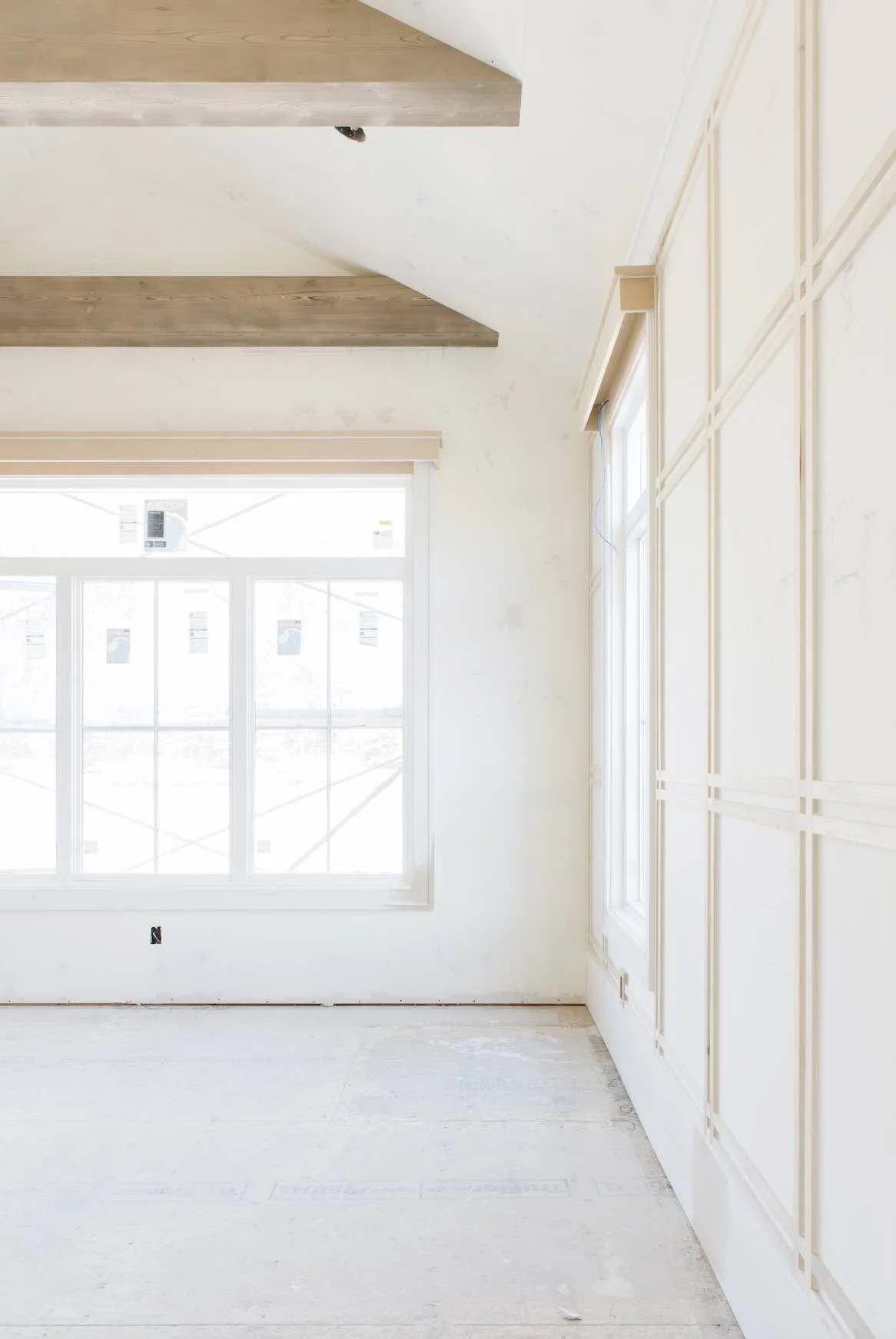 MASTER BEDROOM CEILING DETAIL