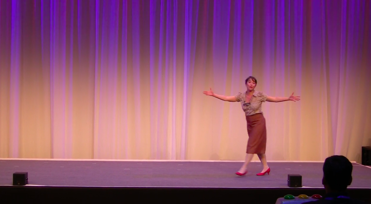 Dyane Neiman animates ca. 500 people at the International Toastmasters District Conference in Berlin, May 2017