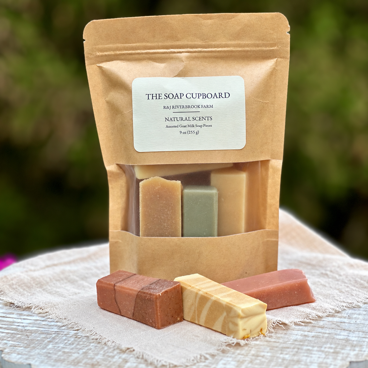 soap cupboard natural w:pieces.PNG