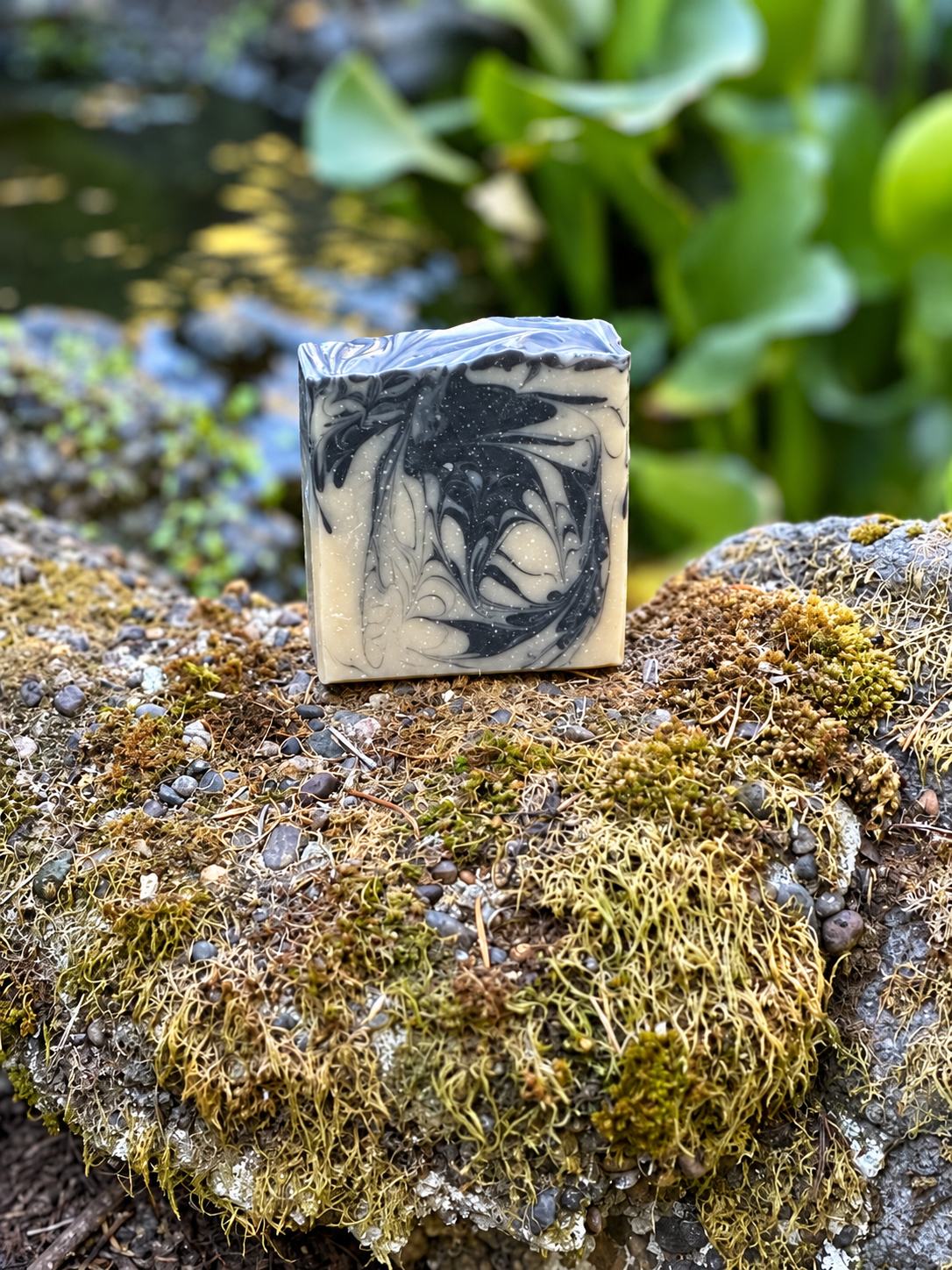 Cedar & Stone Unlabeled.PNG