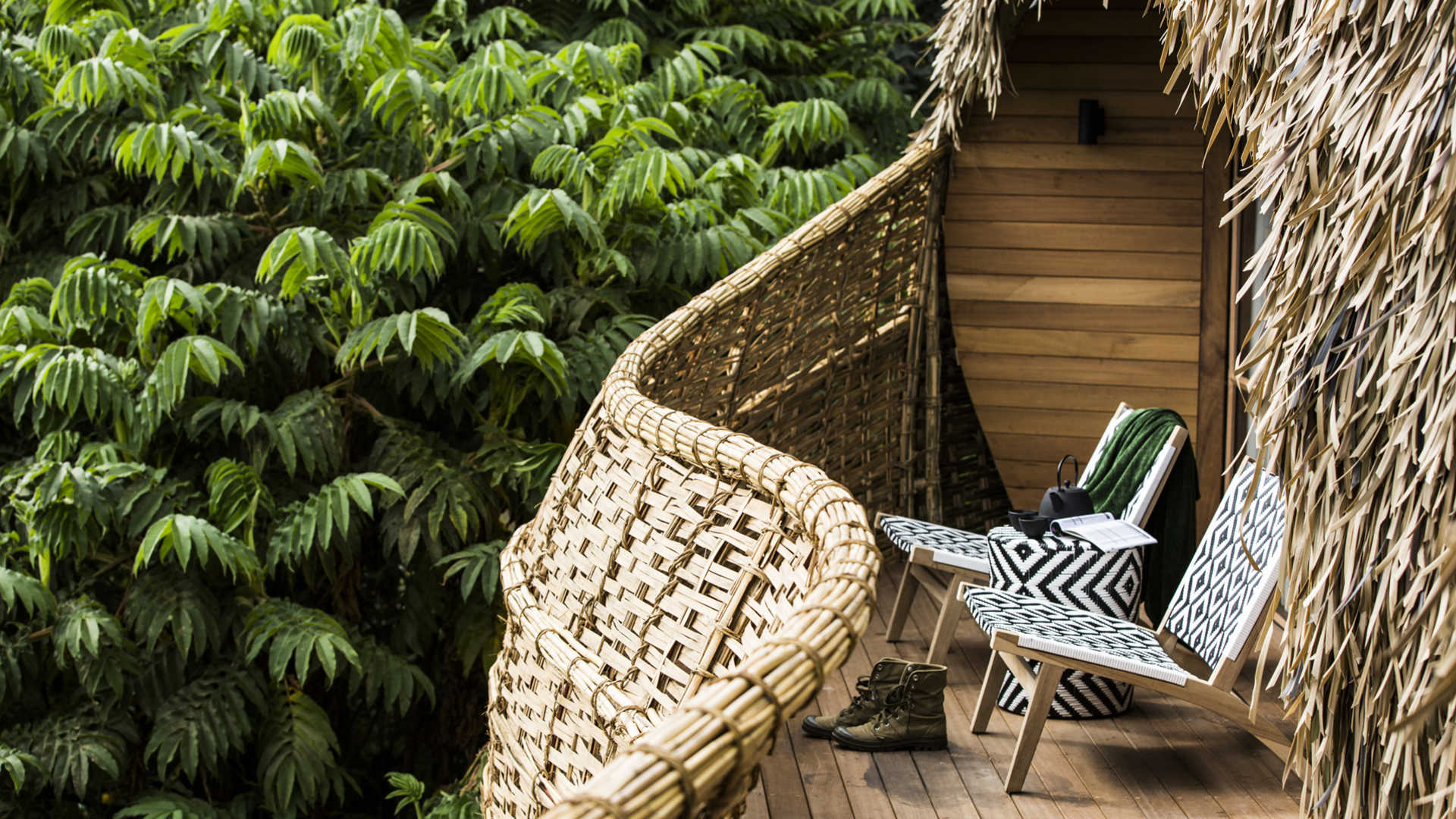 bisate lodge patio.jpg