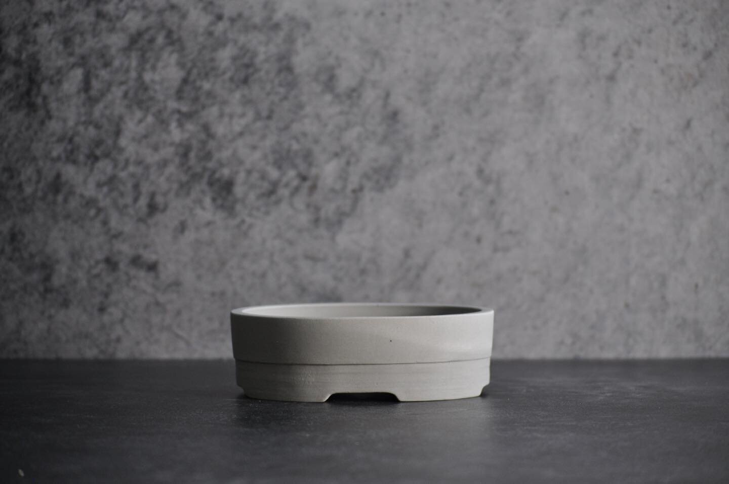 BONSAI POT 033 - available now - 5.5&rdquo; oval shohin pot - unglazed grey porcelain
&bull;
&bull;
&bull;
&bull;
&bull;
&bull;
&bull;
&bull;
&bull;
&bull;
#art #sculpture #plants #bonsaipot #planter #ceramics #handmade #ceramic #clay #porcelain #pot