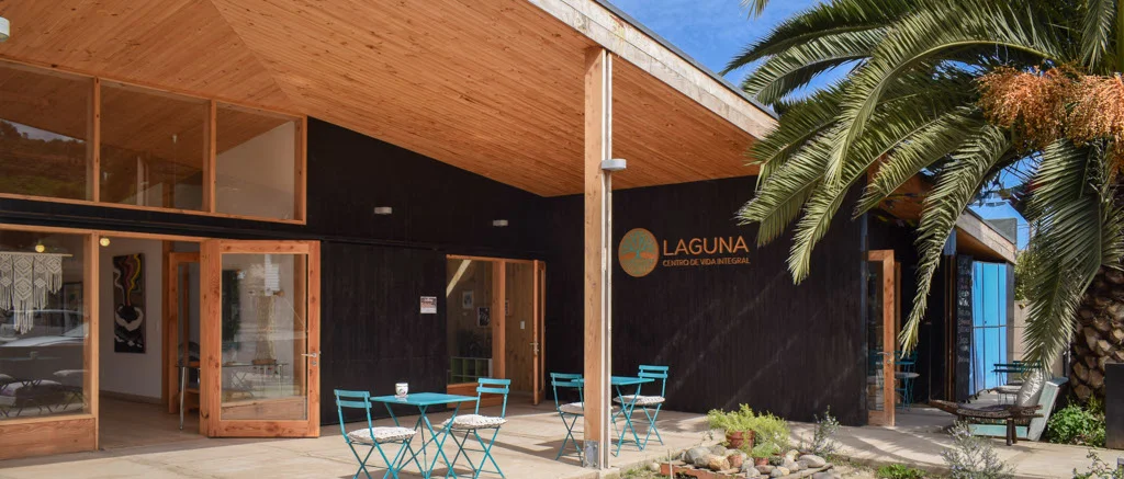 Centro integral laguna de zapallar. Av Carlos León Briseño 303. Laguna de Zapallar.