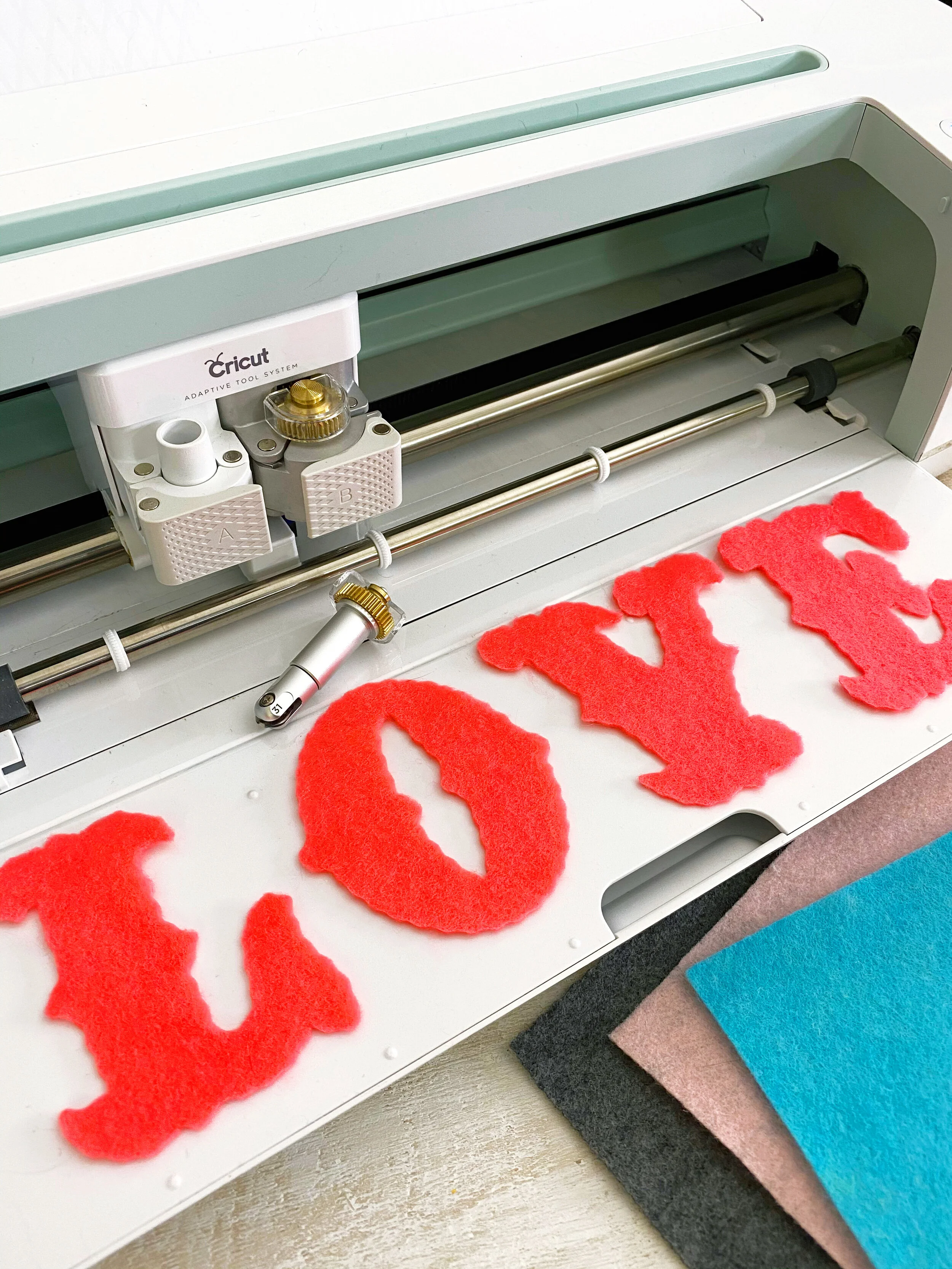 cricut maker valentine
