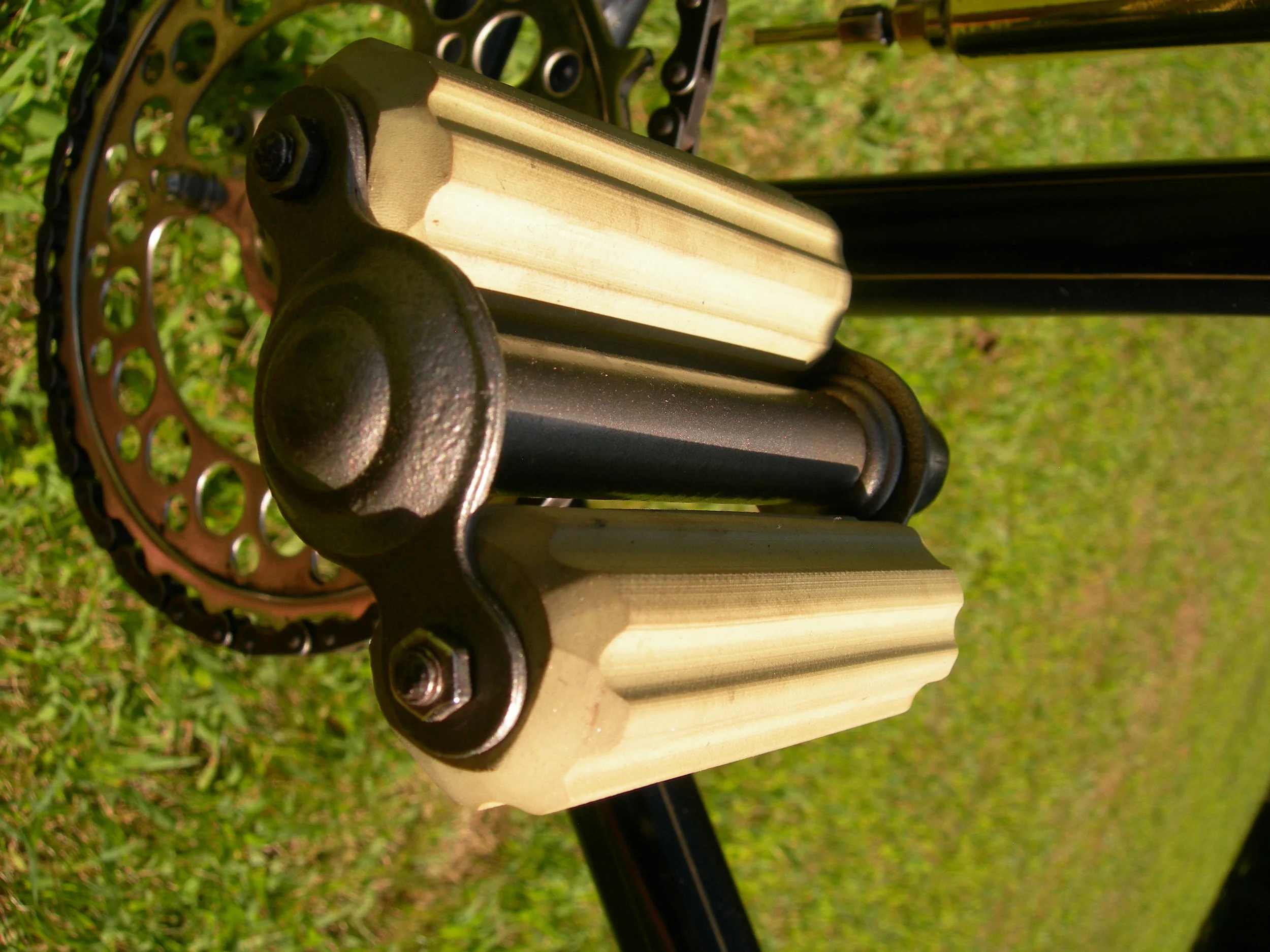 crescent-1896---detail_7205063346_o.jpg