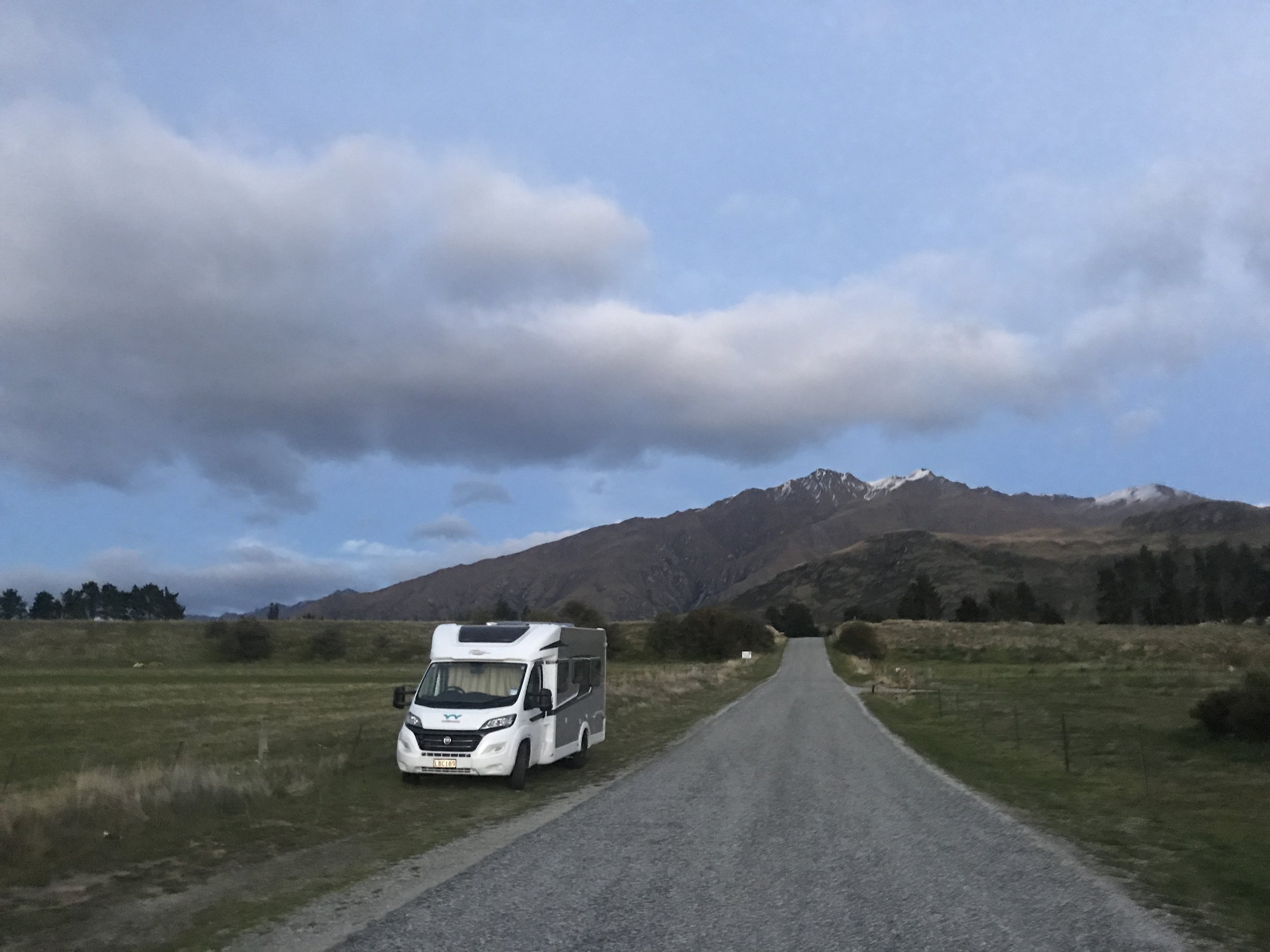 My Struggles with Minimalistic Travel - Suitcase Packing &amp; Roadtrip Rubbish