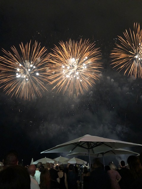 fireworks3.jpg