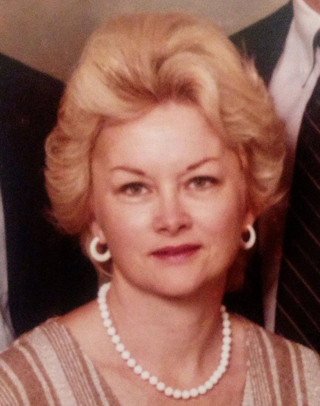 Joyce Bell.jpg