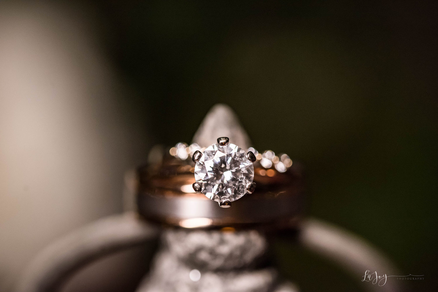 3 tips for capturing wedding rings — | Luxury Photographer