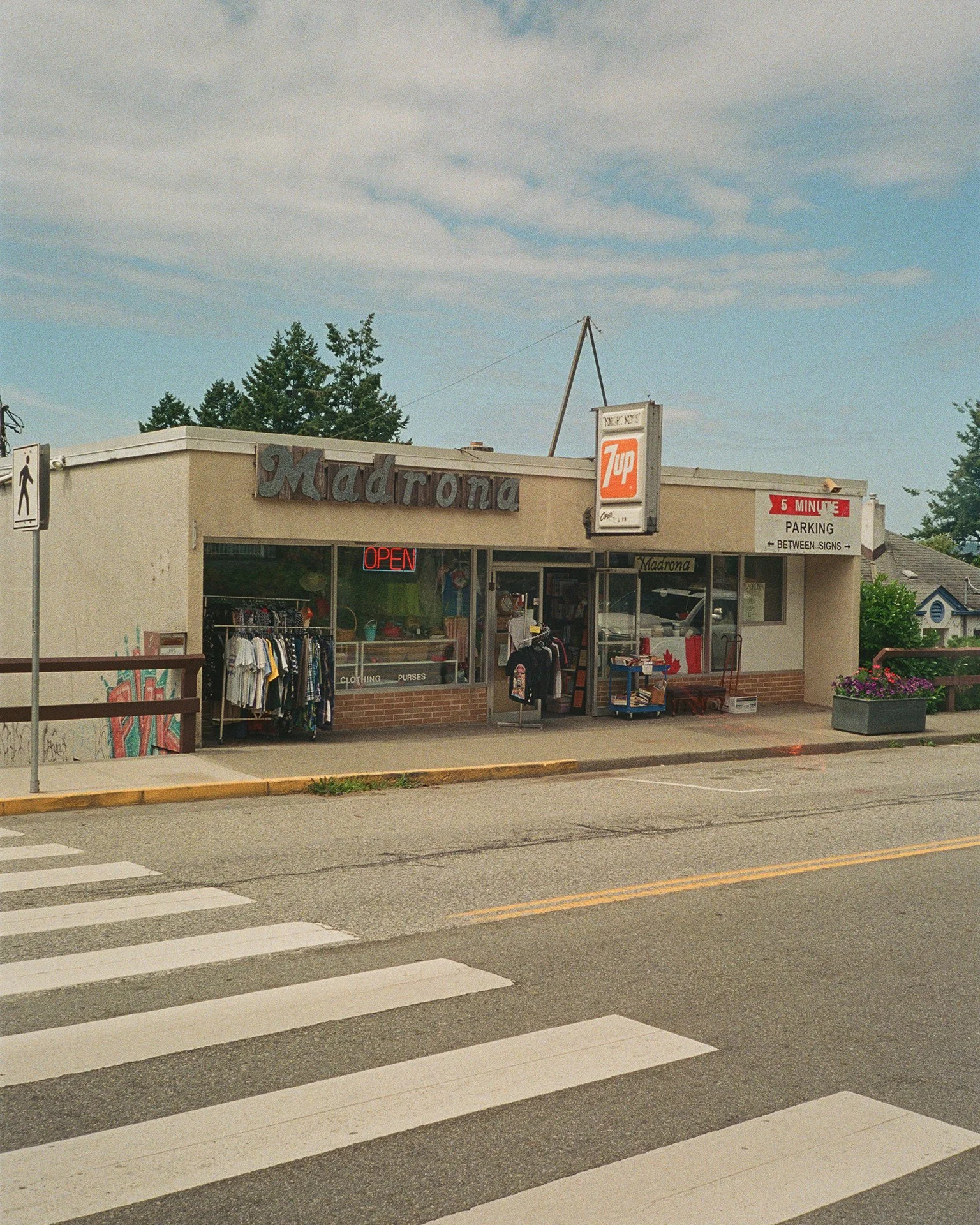 0028_5A.jpg