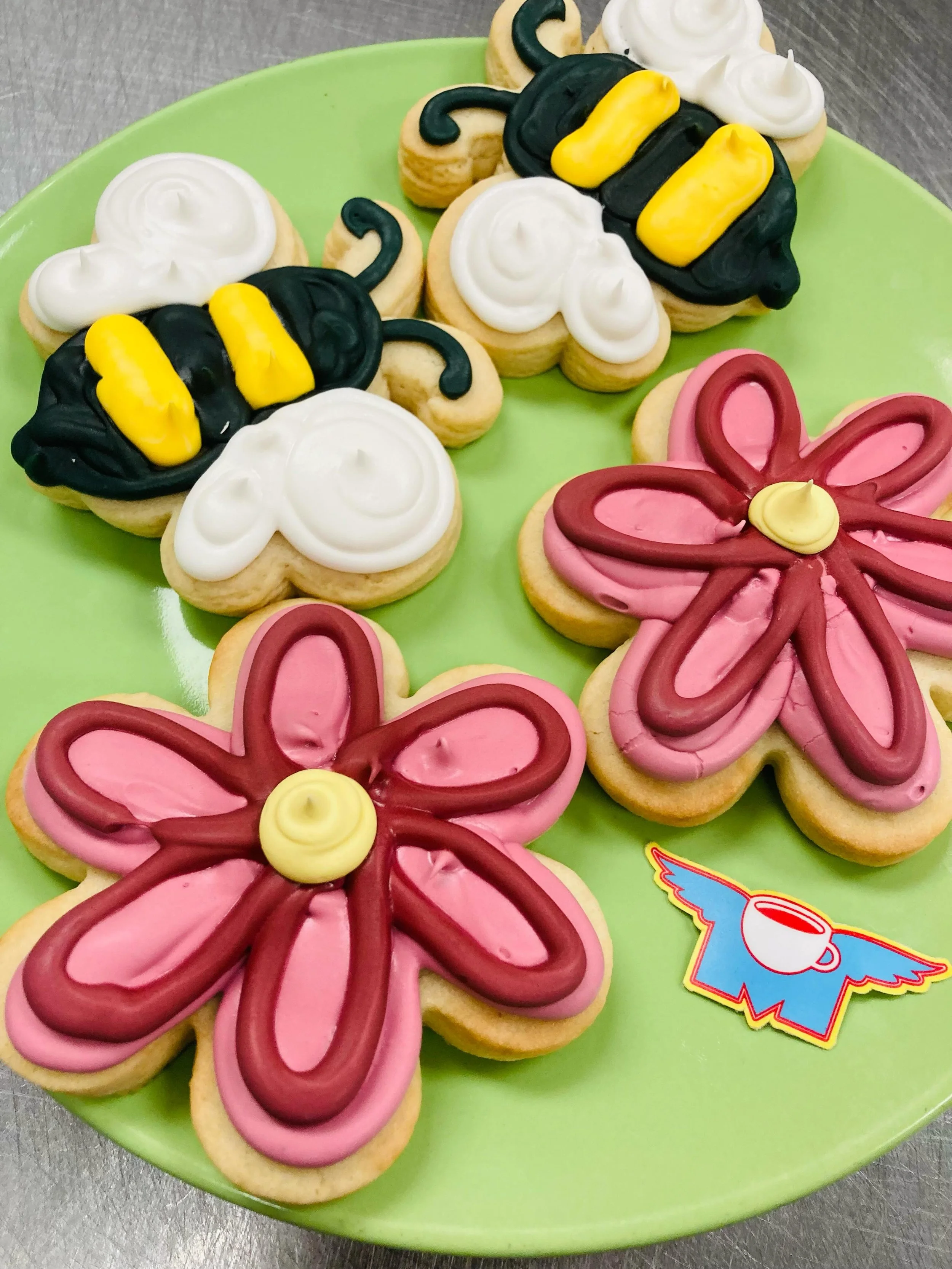 Sugar Cookie Friday! 🐝 #flyingmboise #fkyingm #downtownboise
