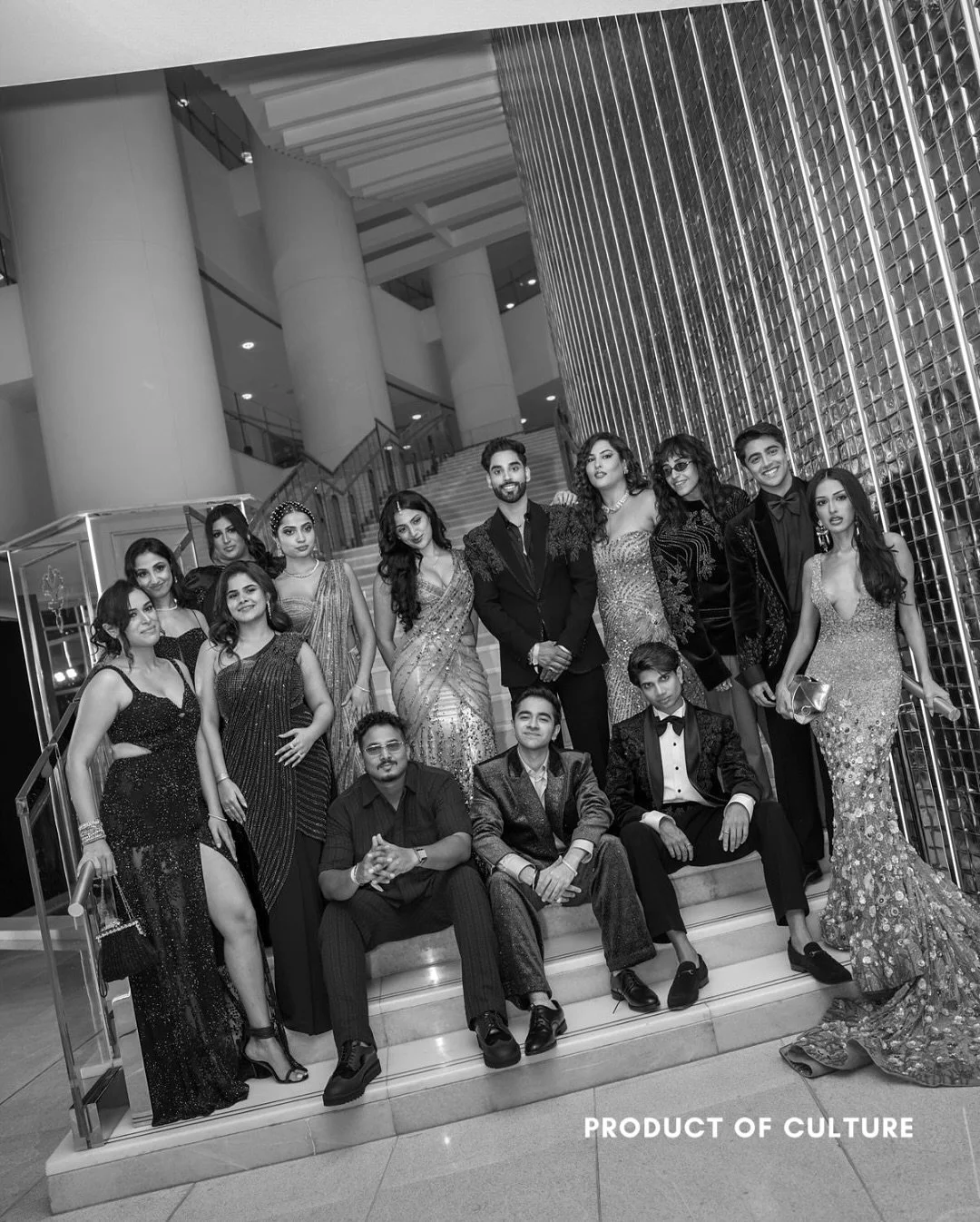 The Bads of Bollywood red-carpet was on 🔥🔥🔥🔥🔥

You can watch The Bads of Bollywood on @netflix now! ⚡️

@redchilliesent @netflix_in @gaurikhan @iamsrk @aryan @billysiddiqi @manavchauhan7 @bonniejain @iambobbydeol @lakshya @raghavjuyal @sahherbam