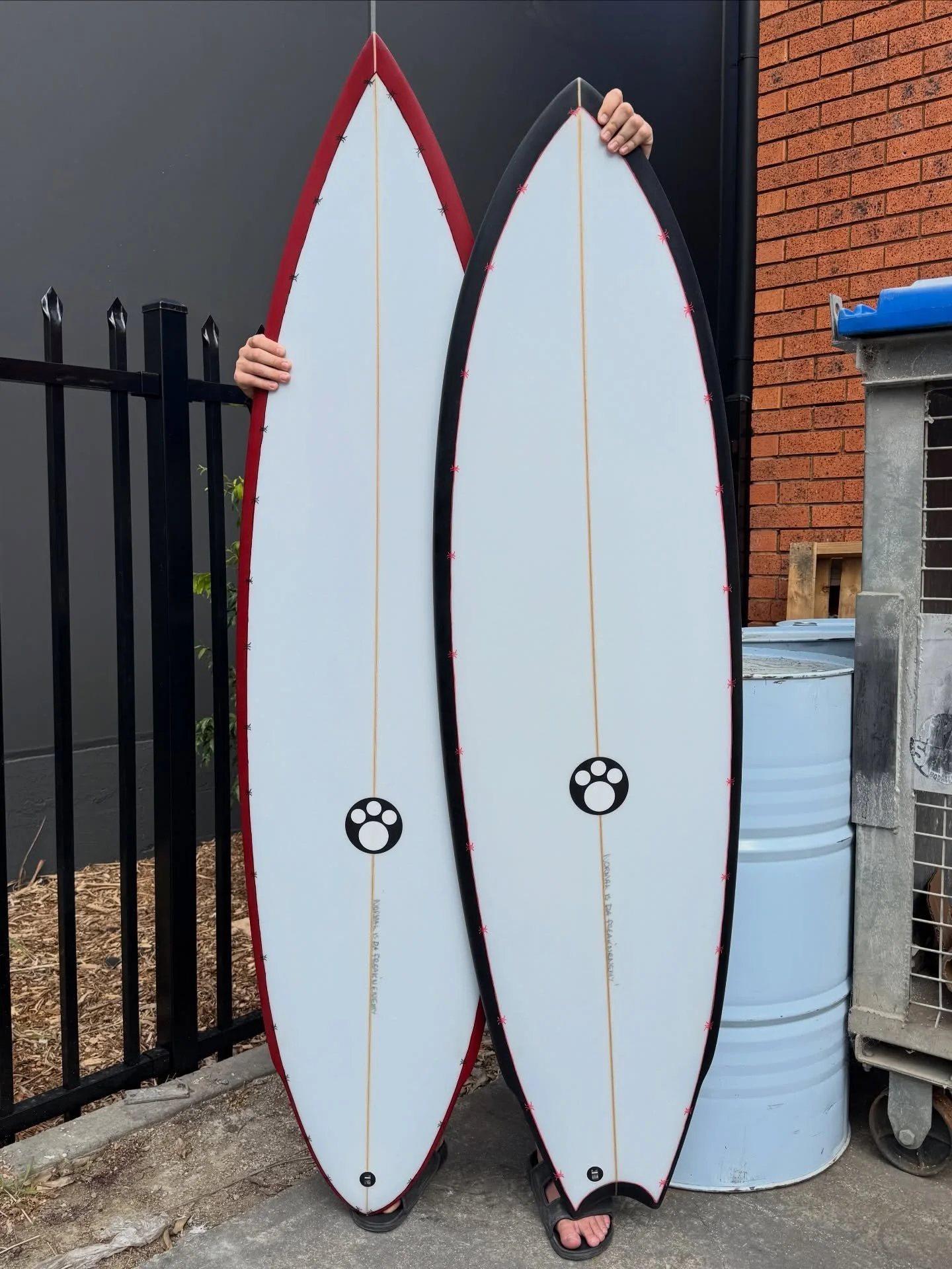 Double Trouble heading down the coast for Dion. 

RV Shorty Fluted Flyer 5&rsquo;11&rdquo; x 18 1/4 x 2 1/4 &amp;
RV VeeCon4 5&rsquo;7&rdquo; x 18 1/4 x 2 1/4 paired with a yin yang set up rail spray and barbed wire pin line in goth black and blood r