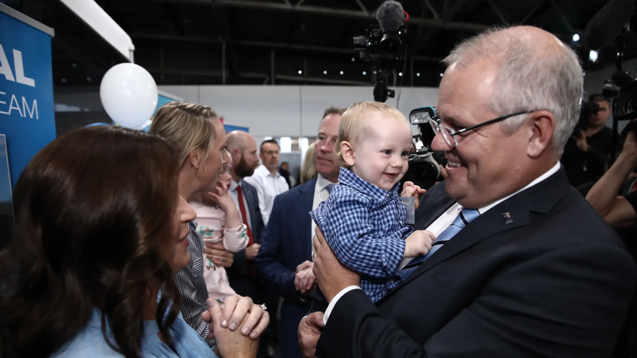 Scott Morrison campaigning in Tasmania. Credit: Dominic Lorimer