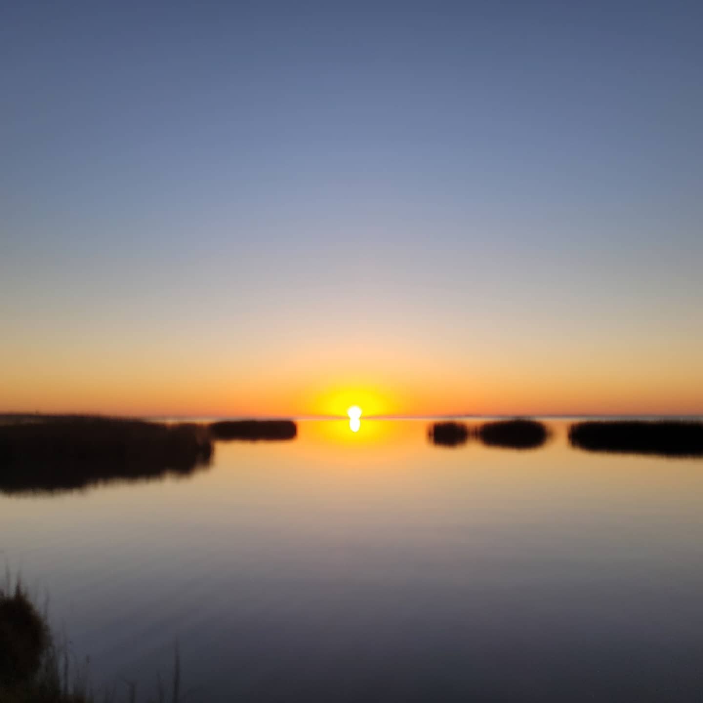 Day XXVII cross-country road trip. Sun sets over the Coorong. Thought for the day: go bush, clear the mind