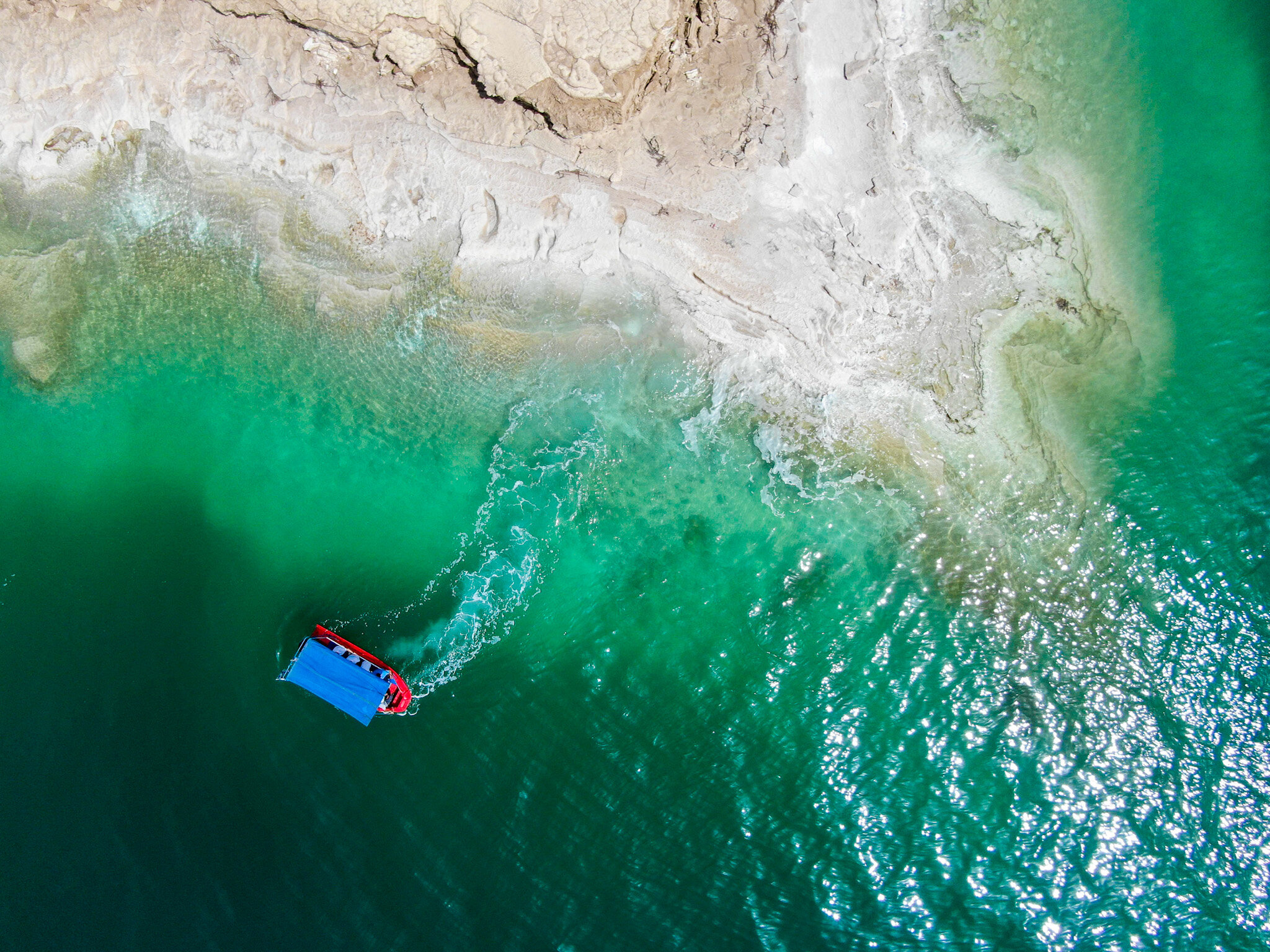 Dead Sea cruise is a one-of-a-kind experience! ✨
No boats can be left in the saline water due to corrosion, so they are taken out every day and washed with fresh water. 🌊
The Dead Sea is truly a wonder. At 1,412 feet below sea level, it's the lowest