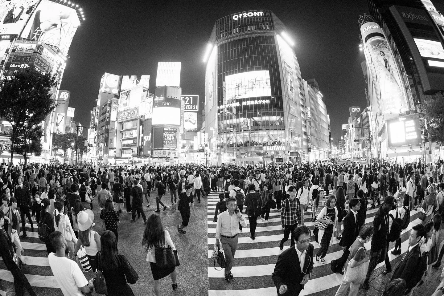 Tokyo Madness.
Shibuya Crossing, Tokyo.
Hundreds of strangers crossing paths,
and for 1/100 of a second they all share the same frame.

Follow @lensofamit for more travel, wildlife and underwater photography.

Nikon D750 &bull; 16mm fisheye f/2.8 &bu