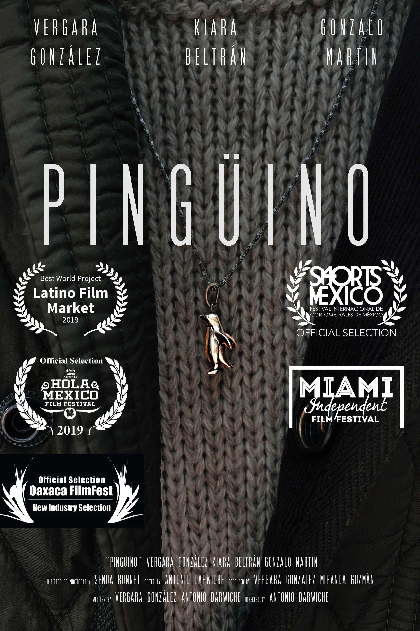 PinguinoDirected by Antoio DarwichWhen a young man falls ill in urgent need of a kidney transplant and his sister fails to donate, the eldest brother of the siblings, Luca, must decide whether to commit to the surgery himself or return to the city f…