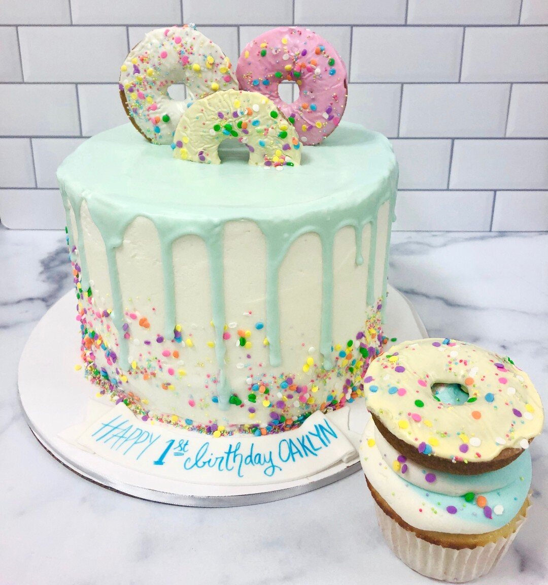 custom-donut-cake-cupcake-scv.jpg