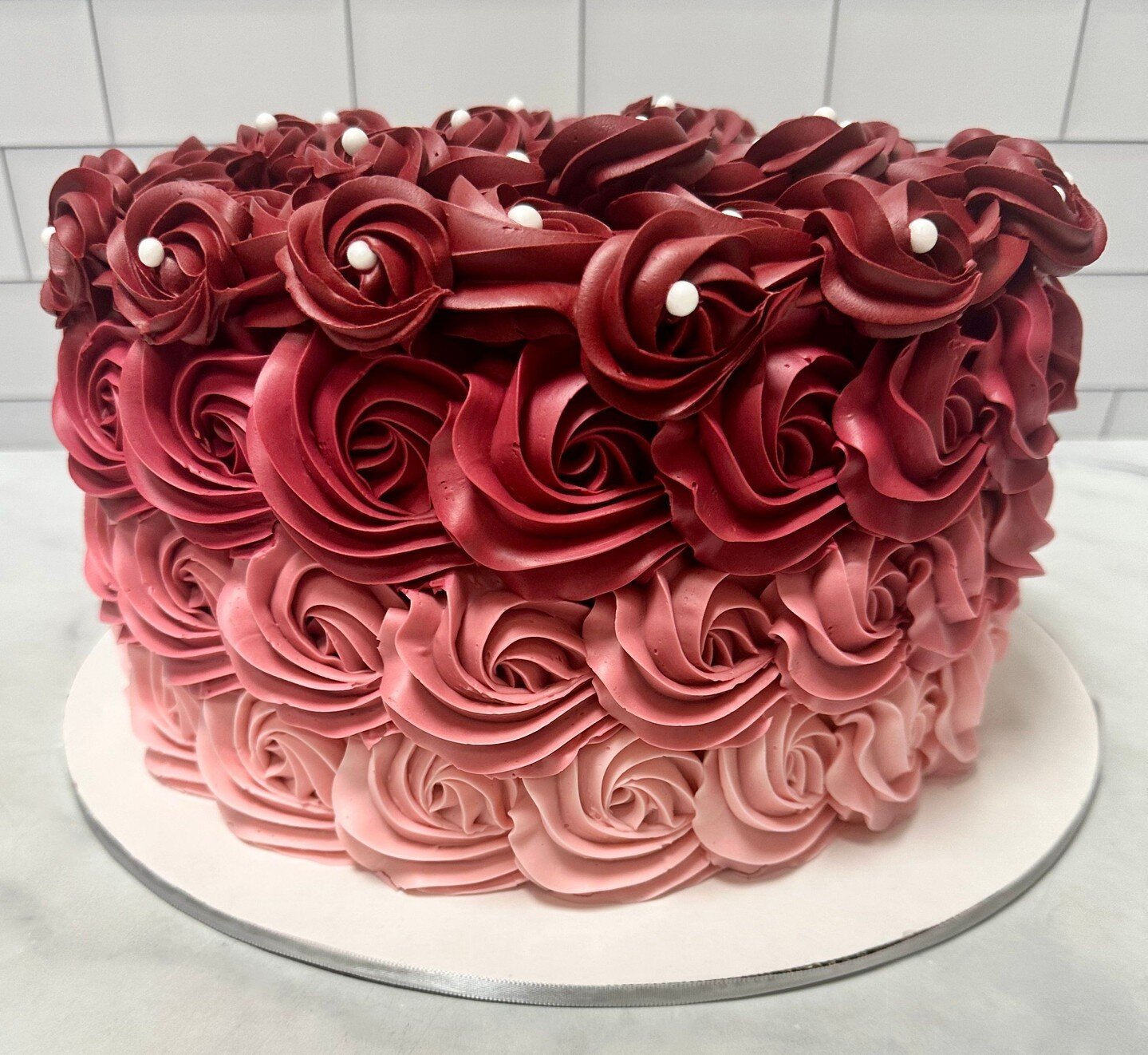 Our ombre rosette cake can come in any color! &hearts;️ 

#ombrecake #kupcakekitchen #wantcake #ombrecakes #ombredesign #ombrebuttercream #cakeinspiration #cakeart #instacake #cakegram #birthdaycakeideas #birthdayideas #cakedesigner #designercakes #c