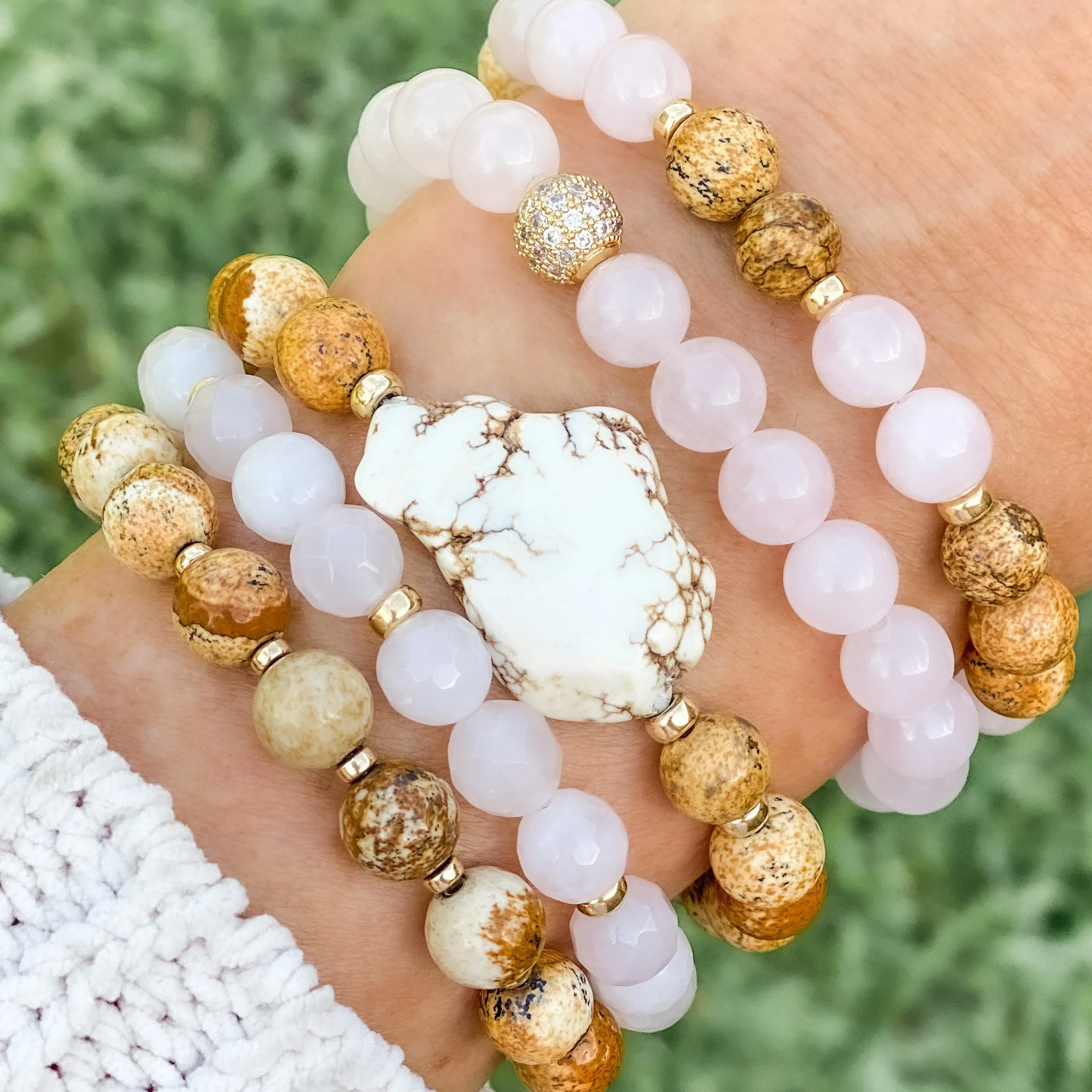 Picture Jasper and Howlite