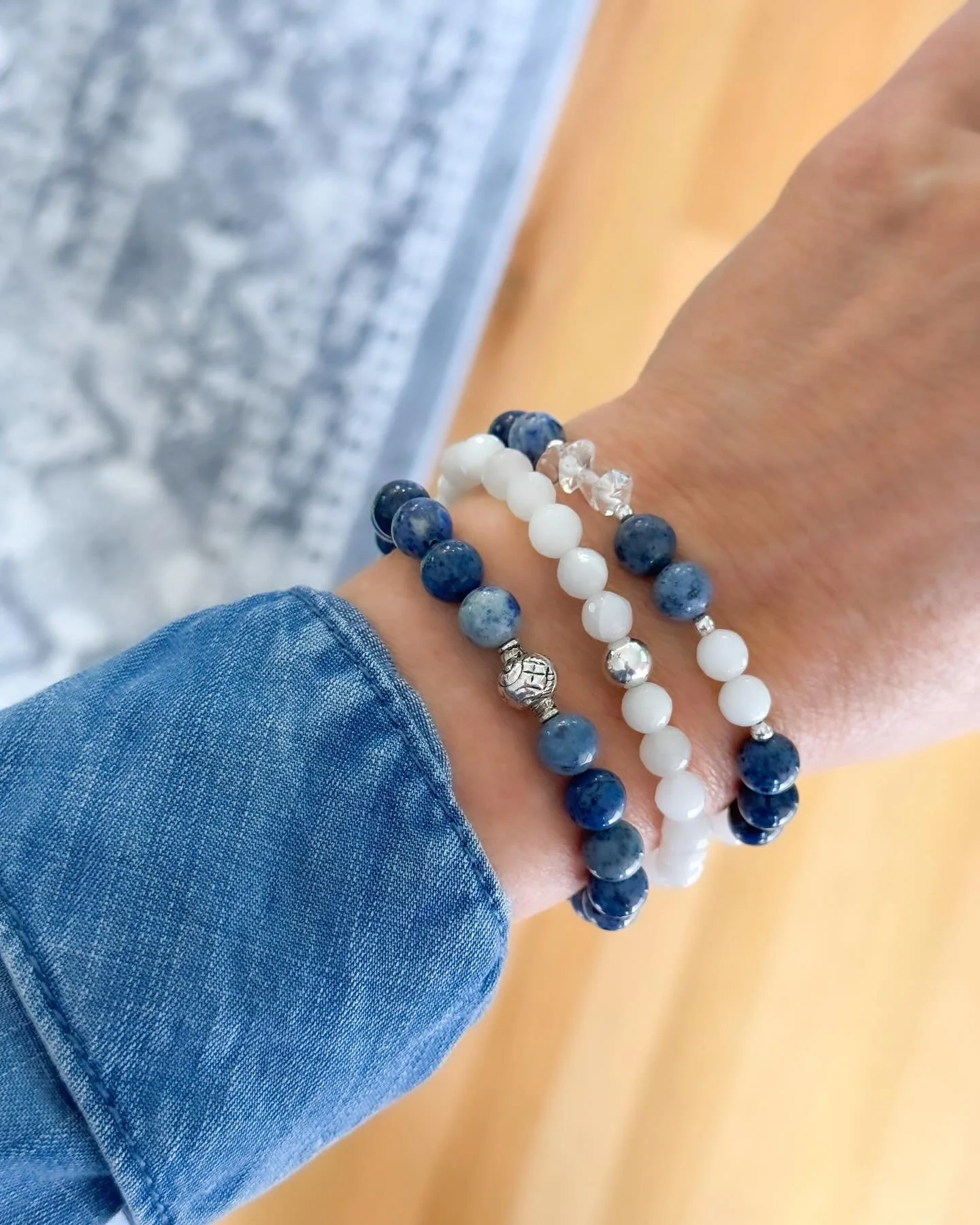 I didn&rsquo;t set out to make these a 🇺🇸Fourth of July collection but it became pretty obvious as I started photographing to just go for it.
So here&rsquo;s to the #redwhiteandblue &hearts;️🤍💙
⠀⠀⠀⠀⠀⠀⠀⠀⠀ 
Available on website!🇺🇸