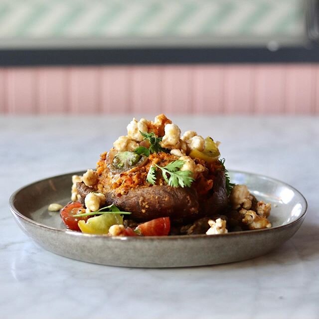 We are OPEN 5-9p TONIGHT! ⚡️⚡️⚡️
You can dine here with us, outside OR you can order online for pickup &amp; delivery. 
This here is a Loaded Sweet Potato:
stuffed with quinoa, chipotle black beans,  @greenmeadowfarmpa Pico de Gallo, and spicy carame