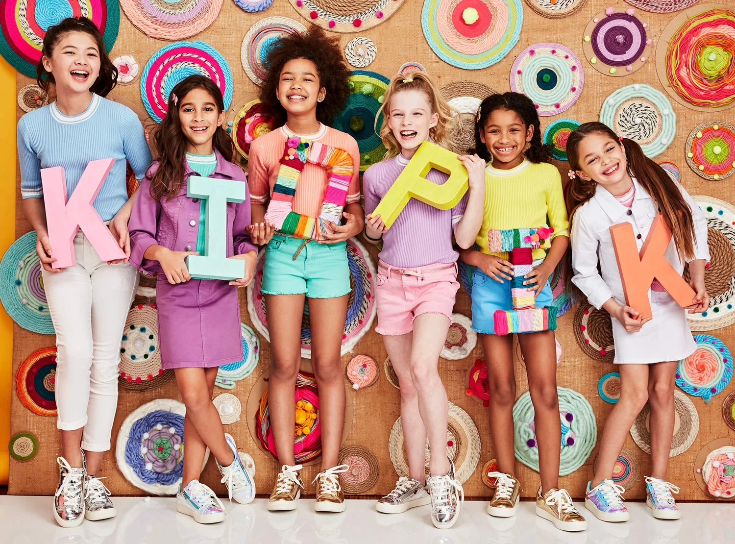 Kidpik Summer 2019, KIDPIK letters