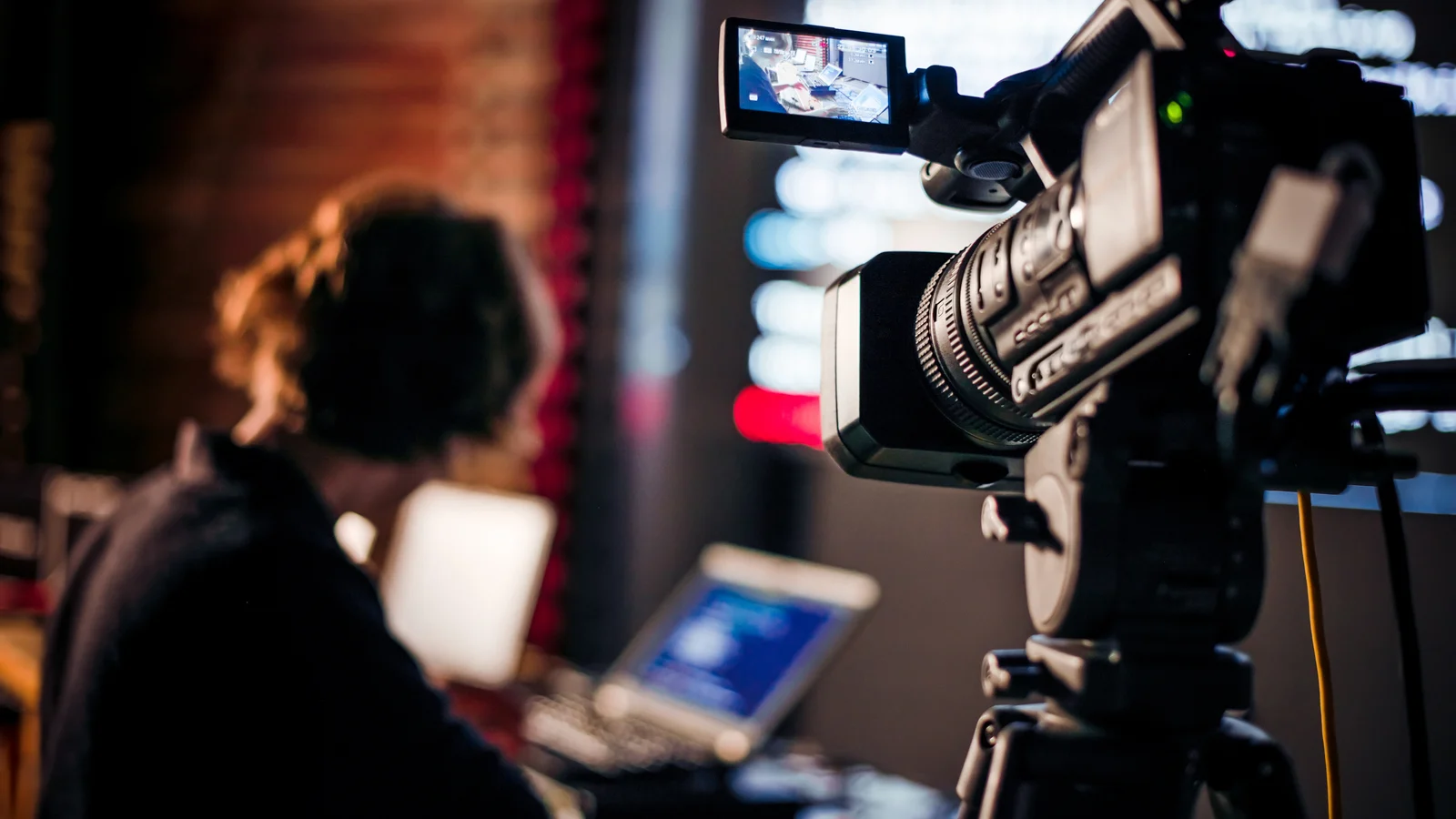 Miami_Corporate_Video_Production-305148260.jpg