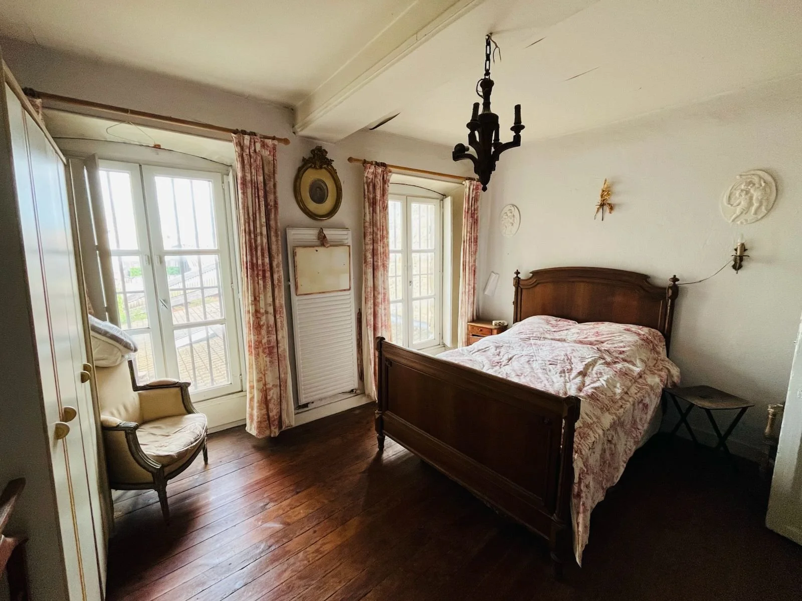 APPARTEMENT BORDEAUX QUAIS .jpeg