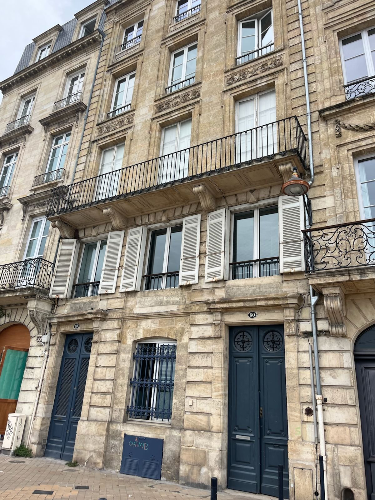 APPARTEMENT BORDEAUX QUAIS (6).jpeg
