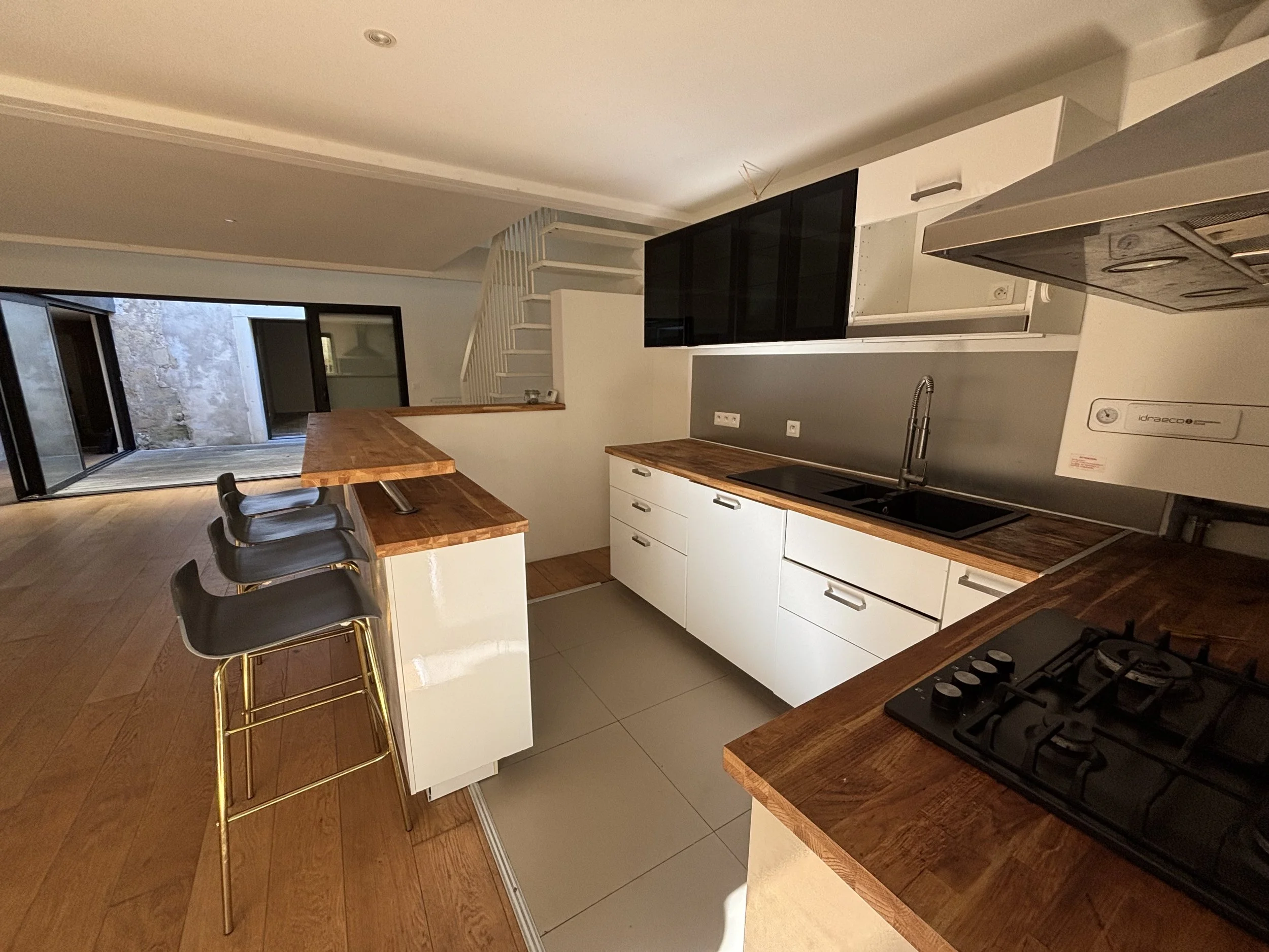 MAISON BORDEAUX - CHARTRONS - SAINT MARTIAL.jpeg