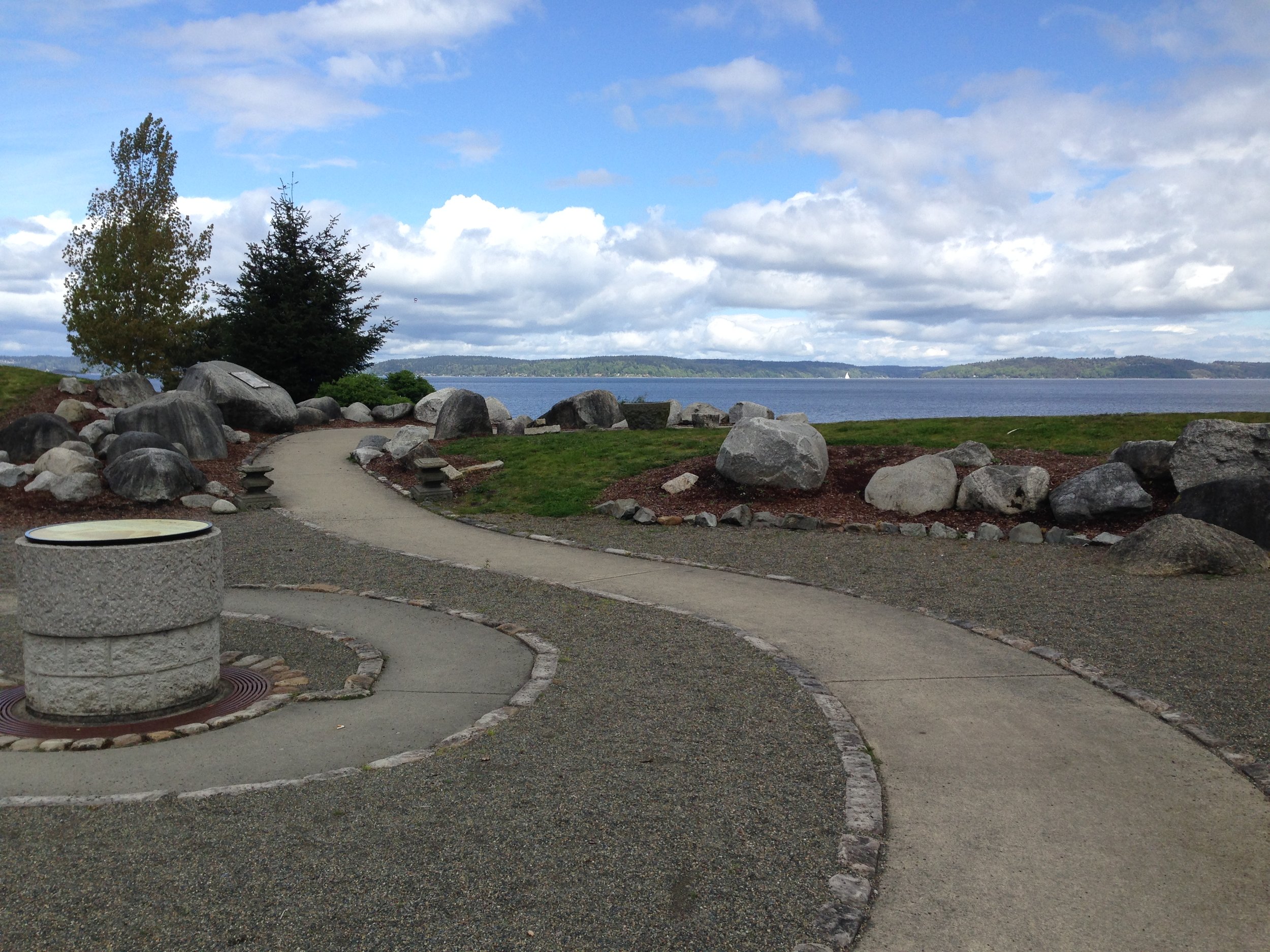  Walkway overlooking Commencement Bay. Cesare Bigolin. 