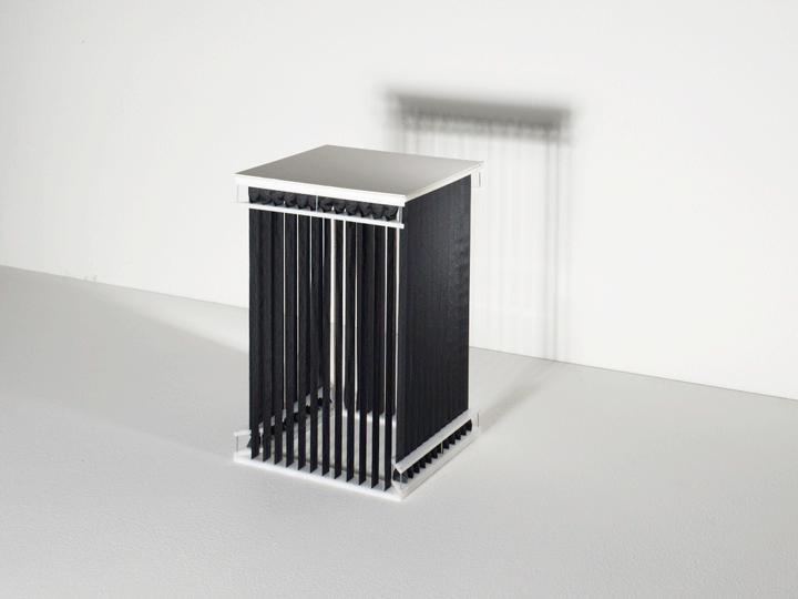 All four sides of this box can be opened and closed. Photo: Michael Bodiam.