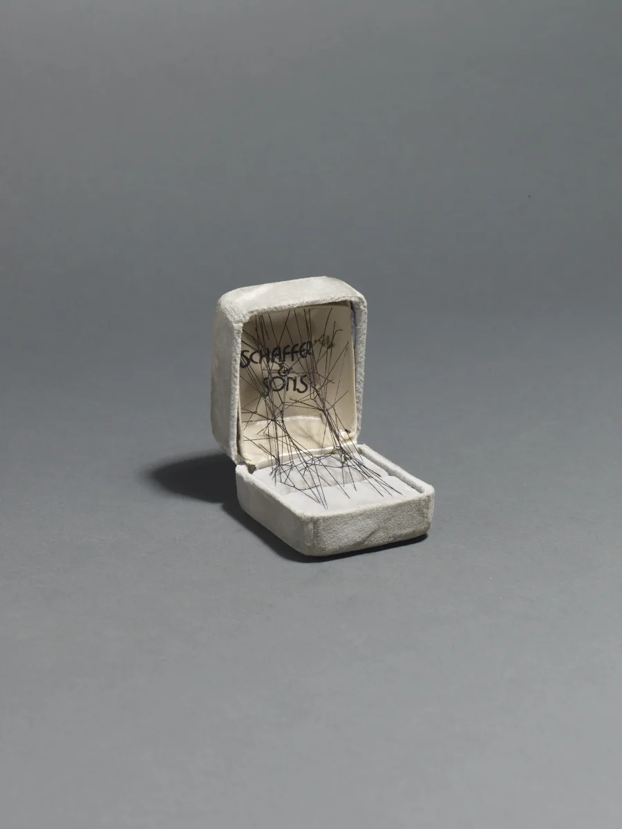 The first ever model in KUFidea. A non-wearable ring constructed of strings. Image: Michael Bodiam.